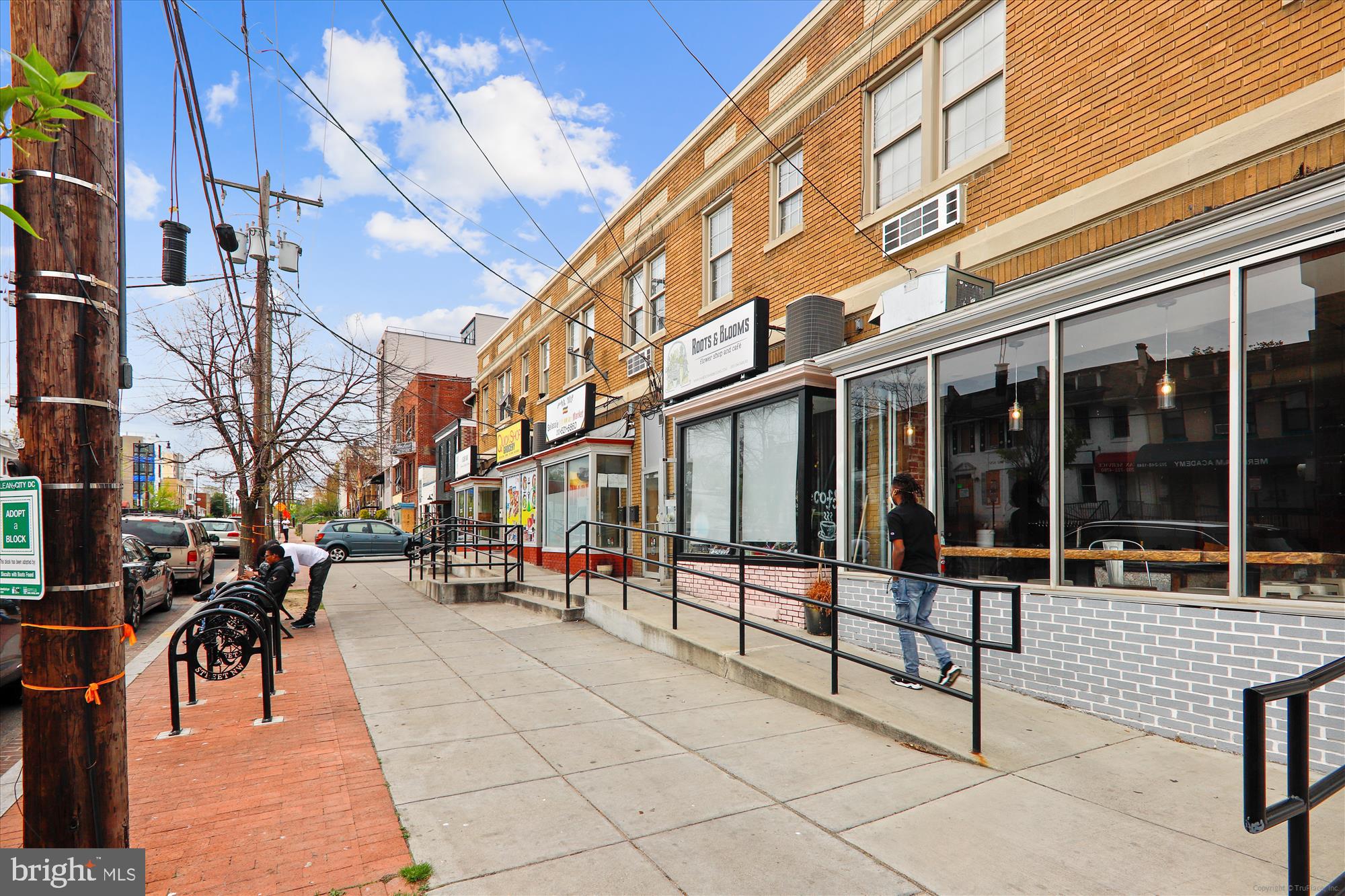 WHEATON OUT RES. (1) - Residential