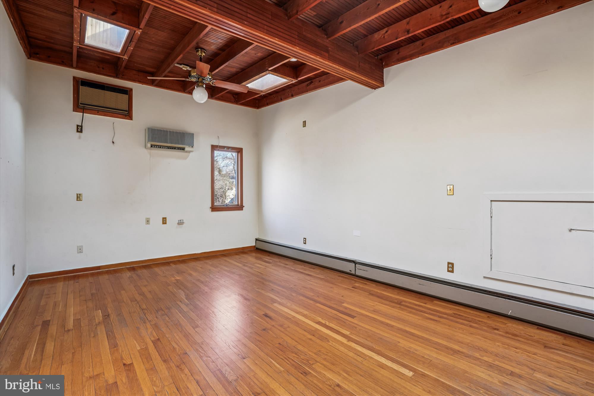 WHEATON OUT RES. (1) - Residential