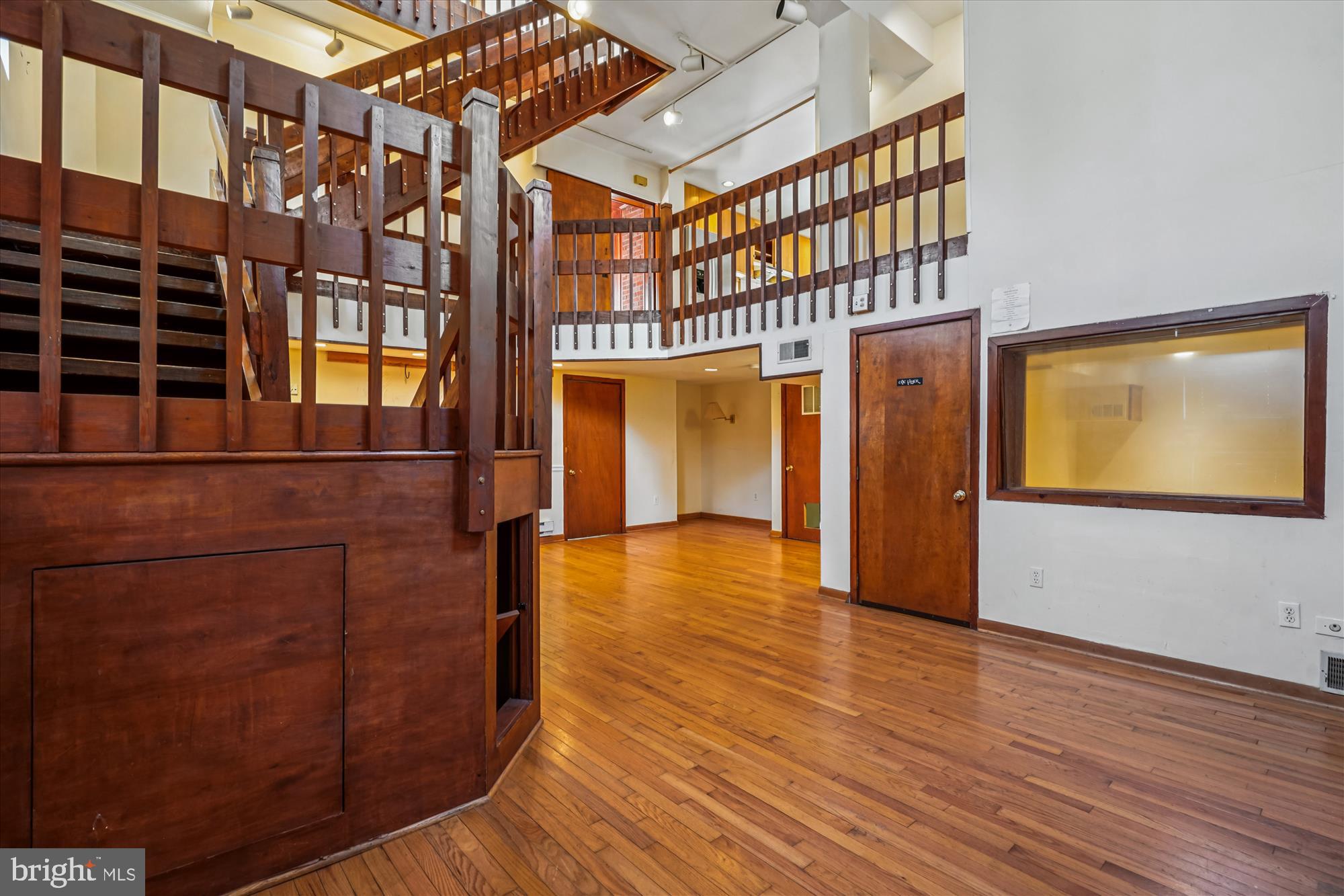 WHEATON OUT RES. (1) - Residential