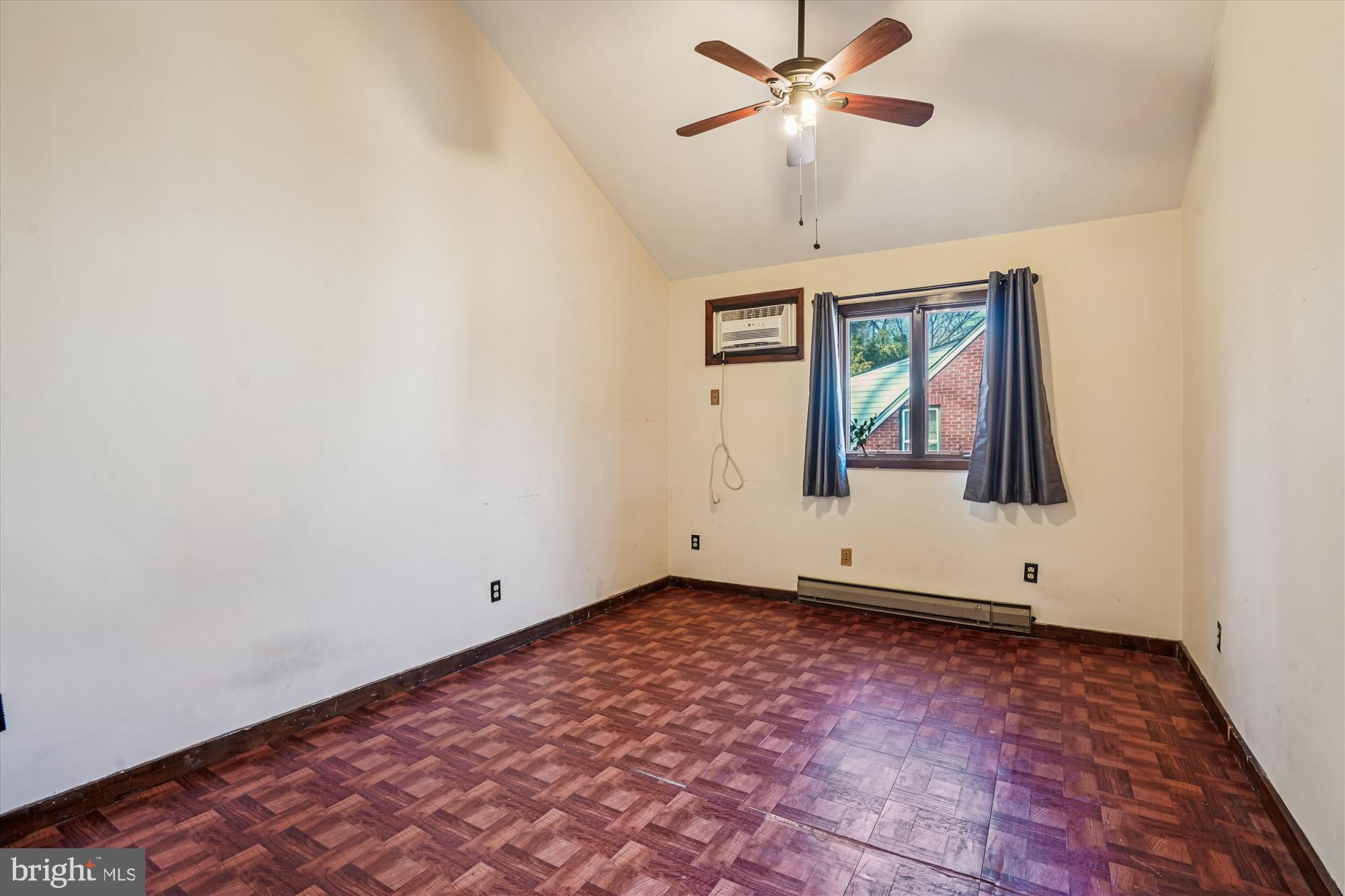 WHEATON OUT RES. (1) - Residential