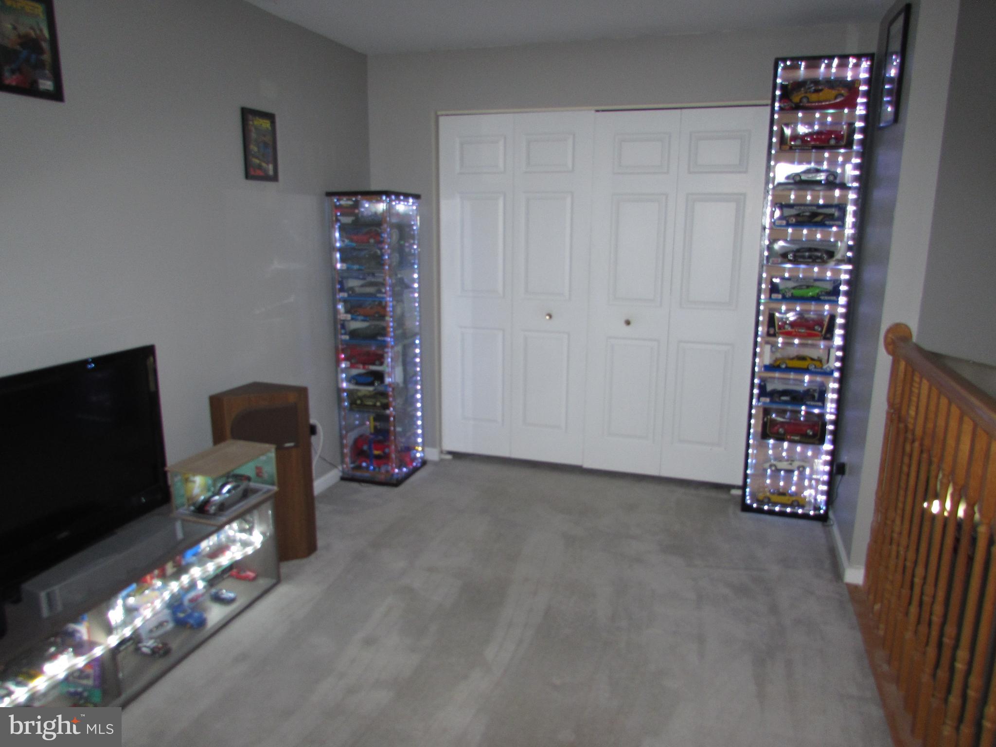 LIONS GATE - Residential