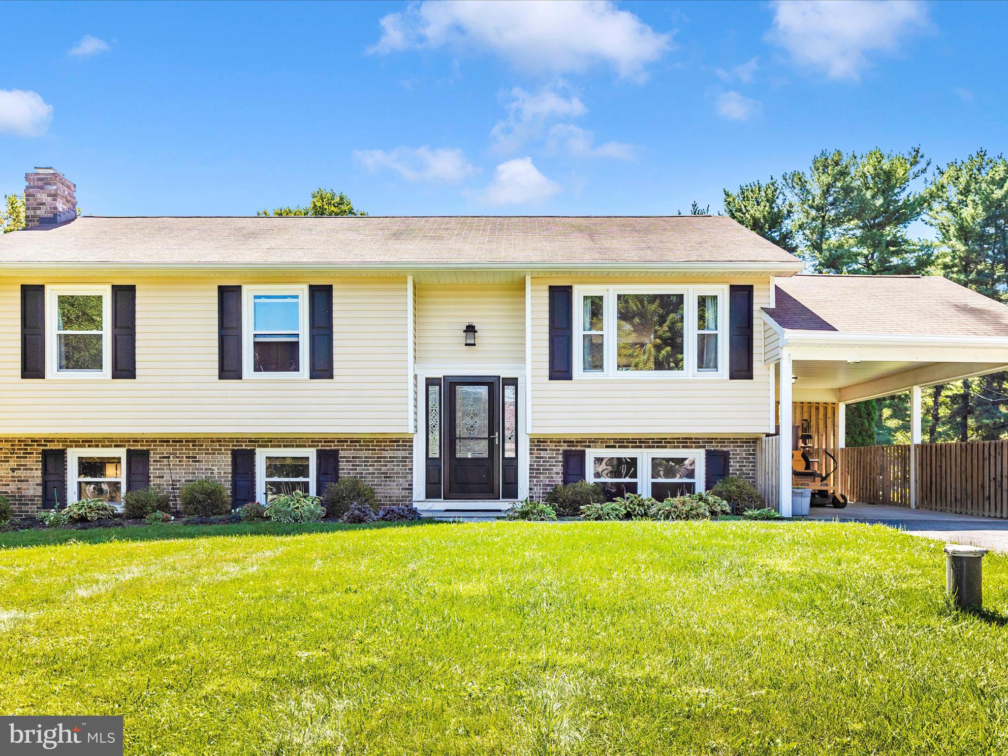 Enjoy Peaceful Sunny Bight Country Living!
This charming 4-bedroom, 3-bathroom home offers space, comfort, and updates throughout. The finished basement includes a private suite with a large bedroom, full bath, spacious family room, storage, and laundry area—plus walk-out access to the backyard.
Upstairs, updated the master shower and Vanity, remodeled kitchen with granite countertops, updated appliances, three years old. newer windows, and a new sliding door that opens to a huge e deck, perfect for outdoor dining or entertaining. Hardwood floors flow throughout the main level, adding warmth and character. Updates include a new HVAC system, well head and piping, attic insulation, bathroom remodel, and more—providing peace of mind for years to come.
This home is offering SOLD As-Is, offering a wonderful opportunity.