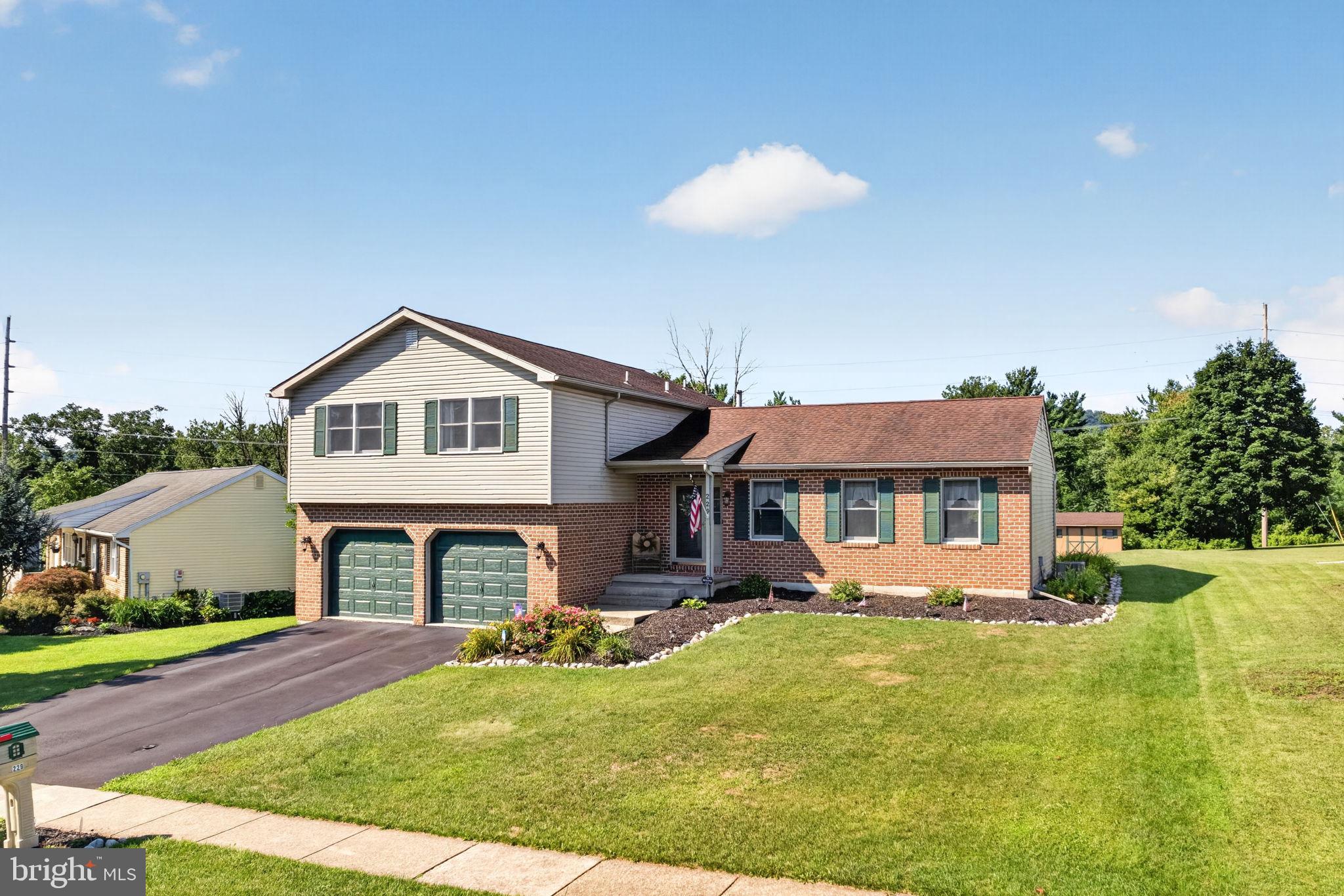 229 SUNRISE ROAD
