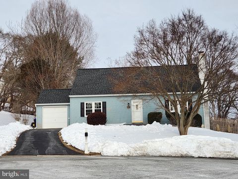 11 N WILLIAMSON ROAD AVONDALE PA 19311