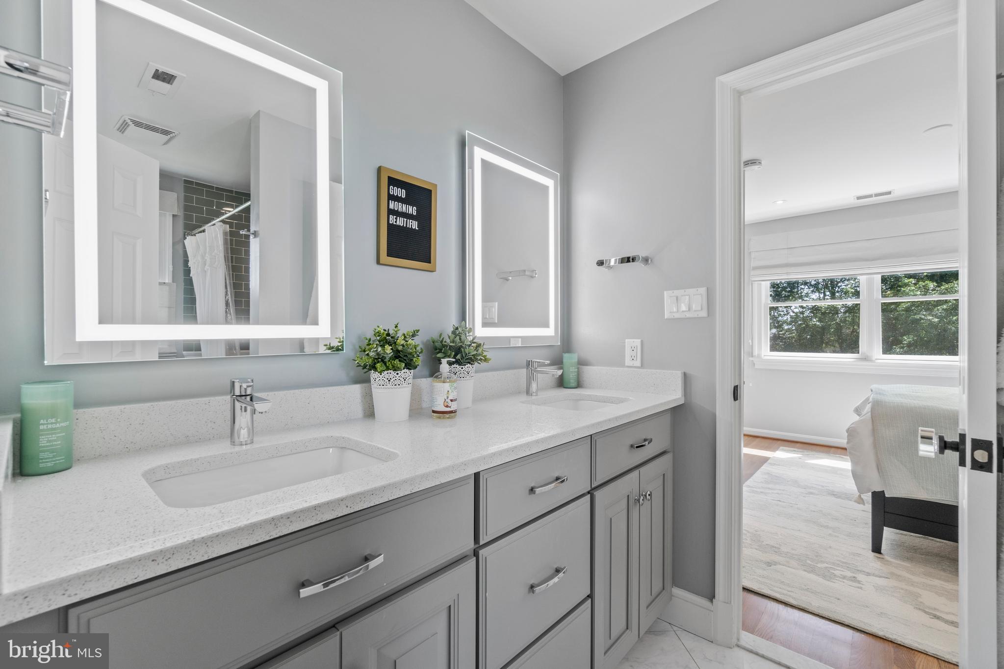 POTOMAC VILLAGE - Residential