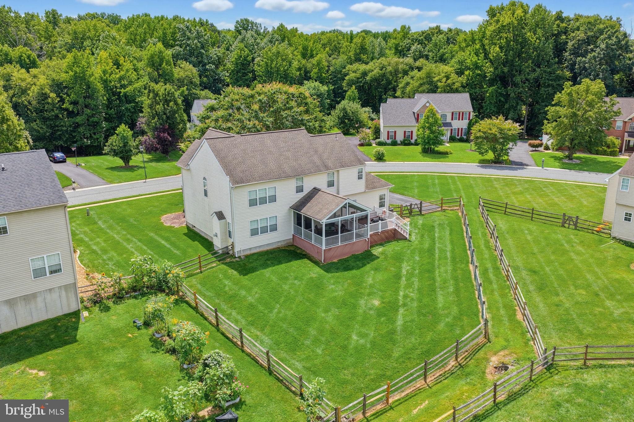 10 WHIRLAWAY DRIVE