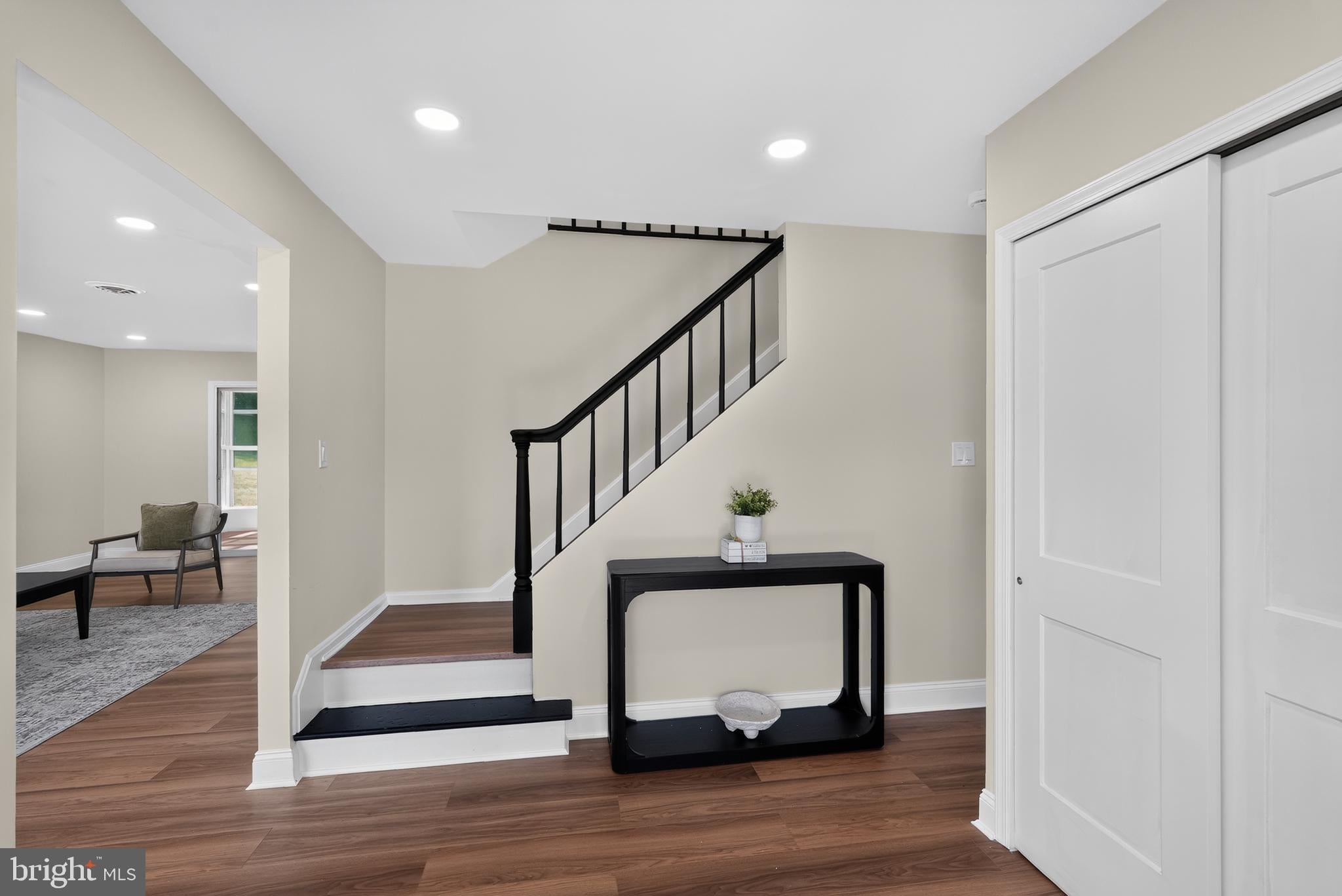 207 SYLVAN DRIVE