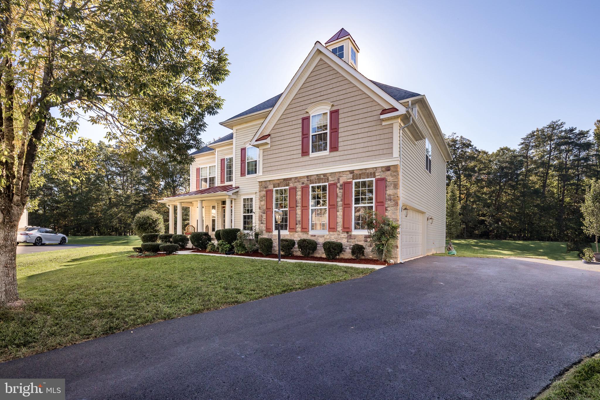 VINT HILL - Residential