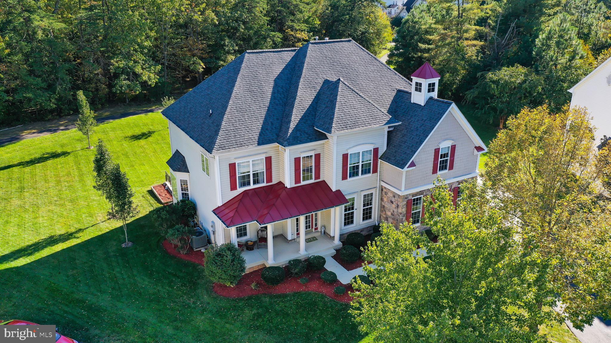 VINT HILL - Residential