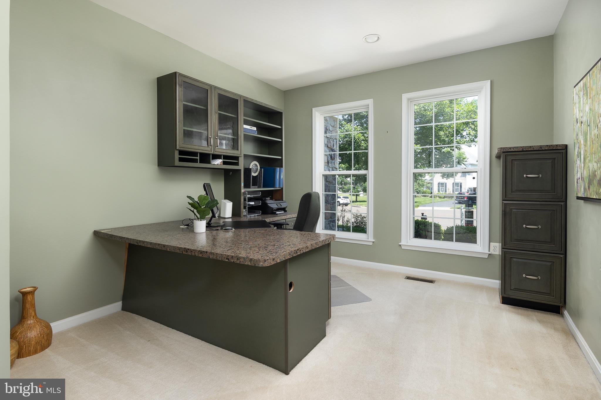 VINT HILL - Residential