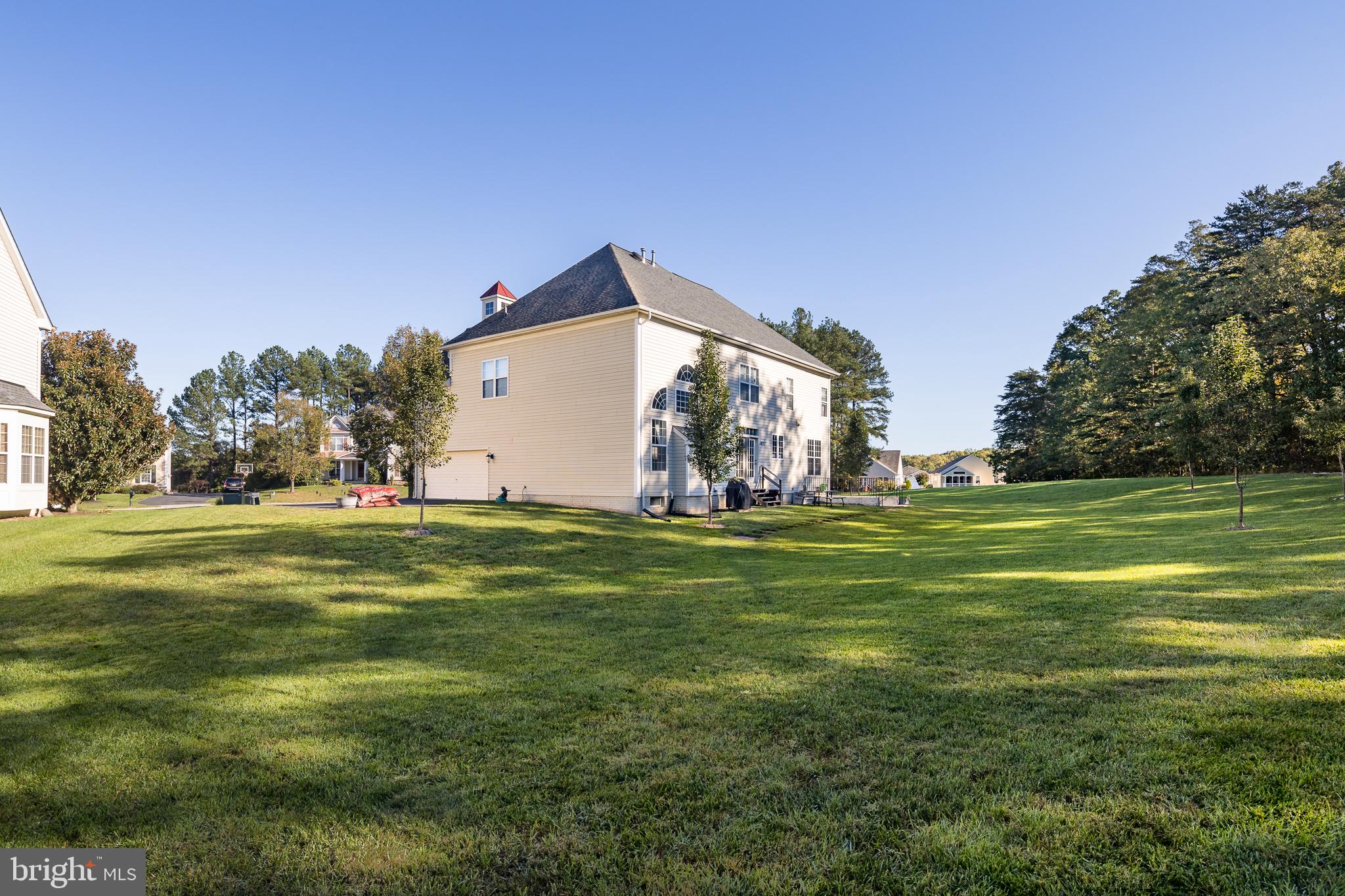 VINT HILL - Residential