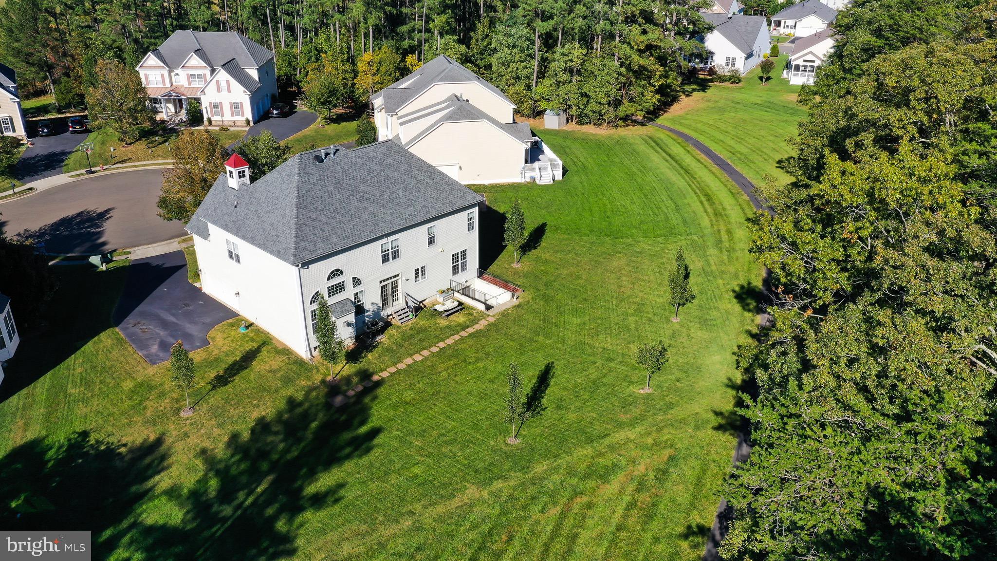 VINT HILL - Residential