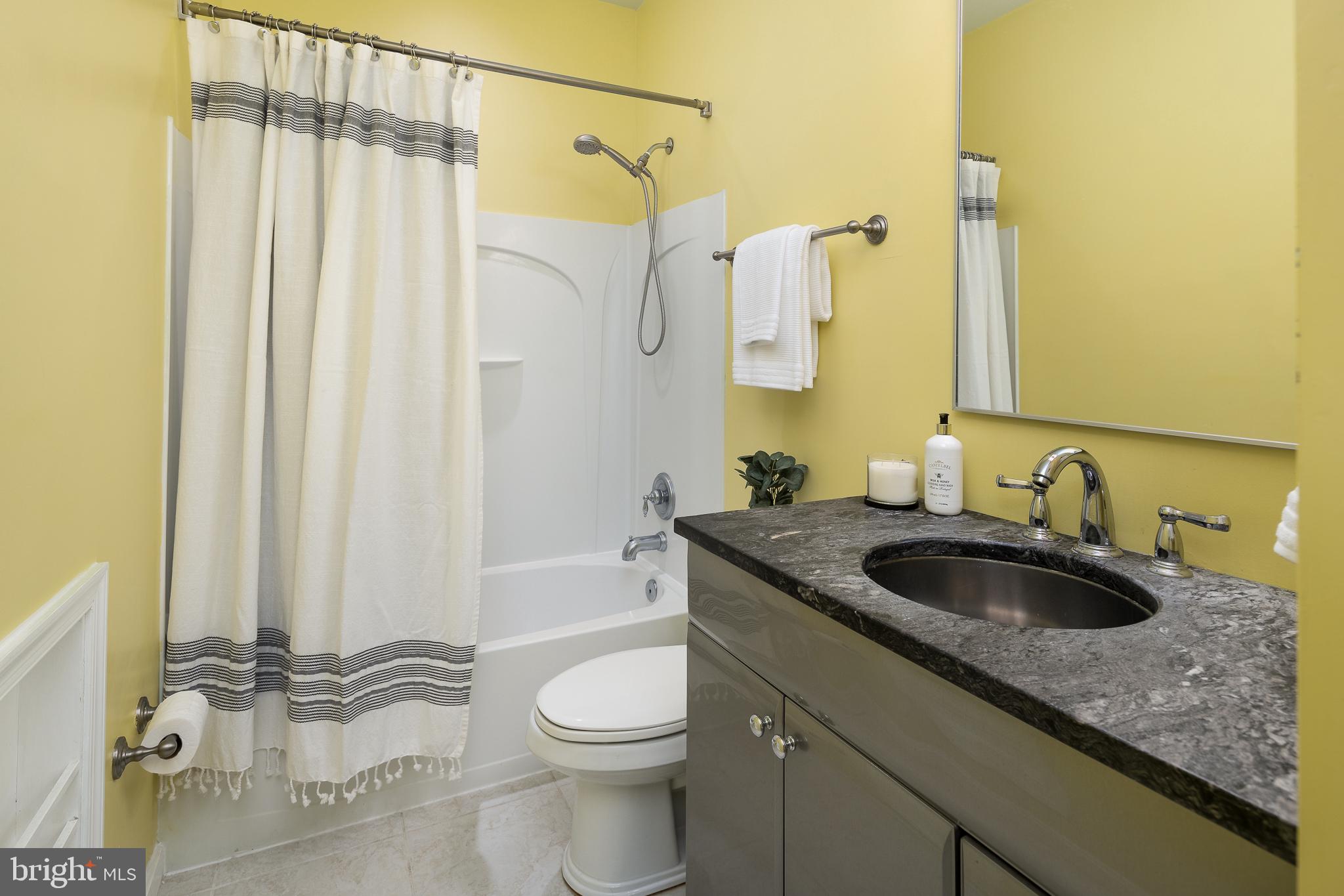 VINT HILL - Residential