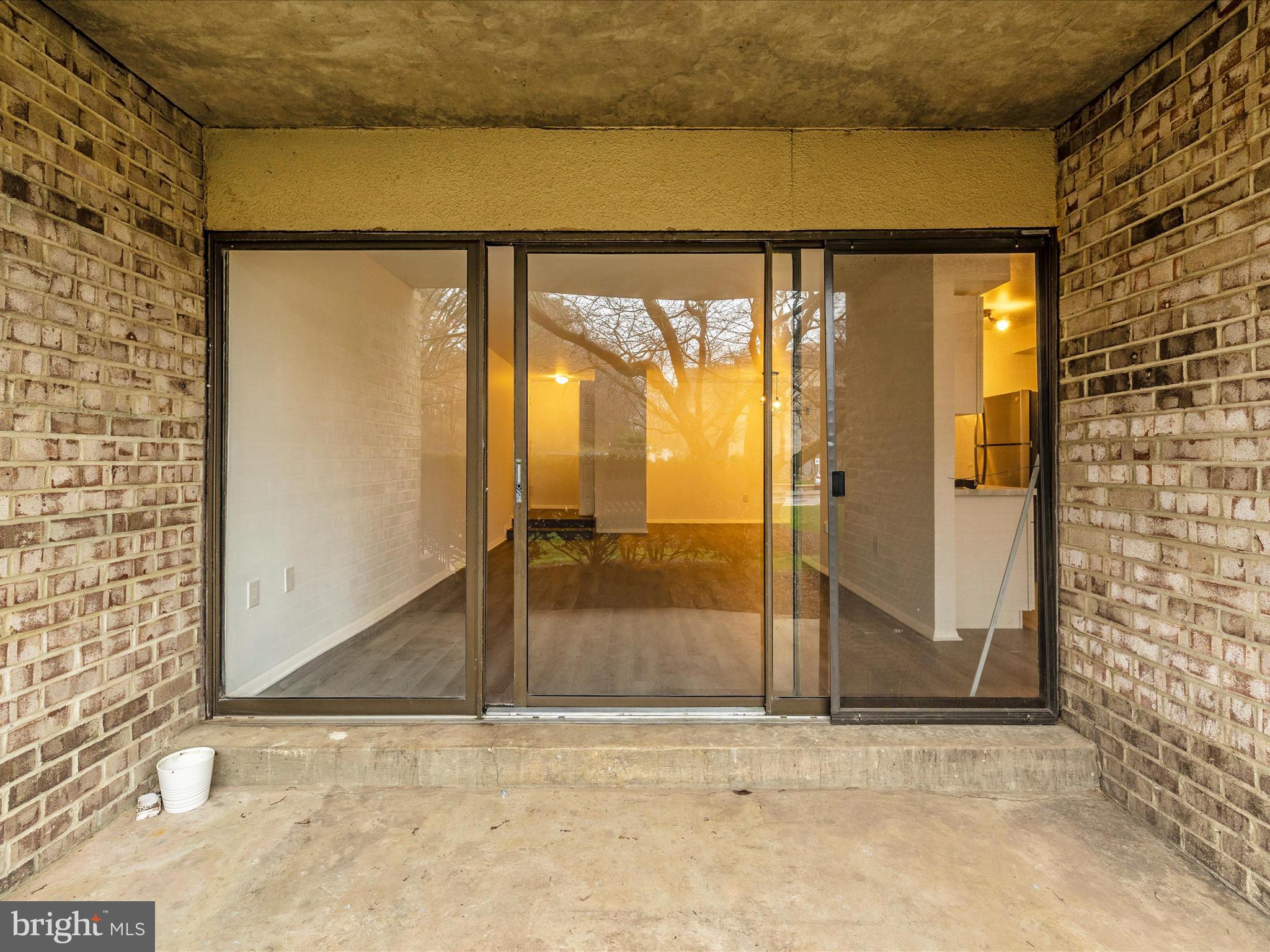 HYDE PARK - Residential