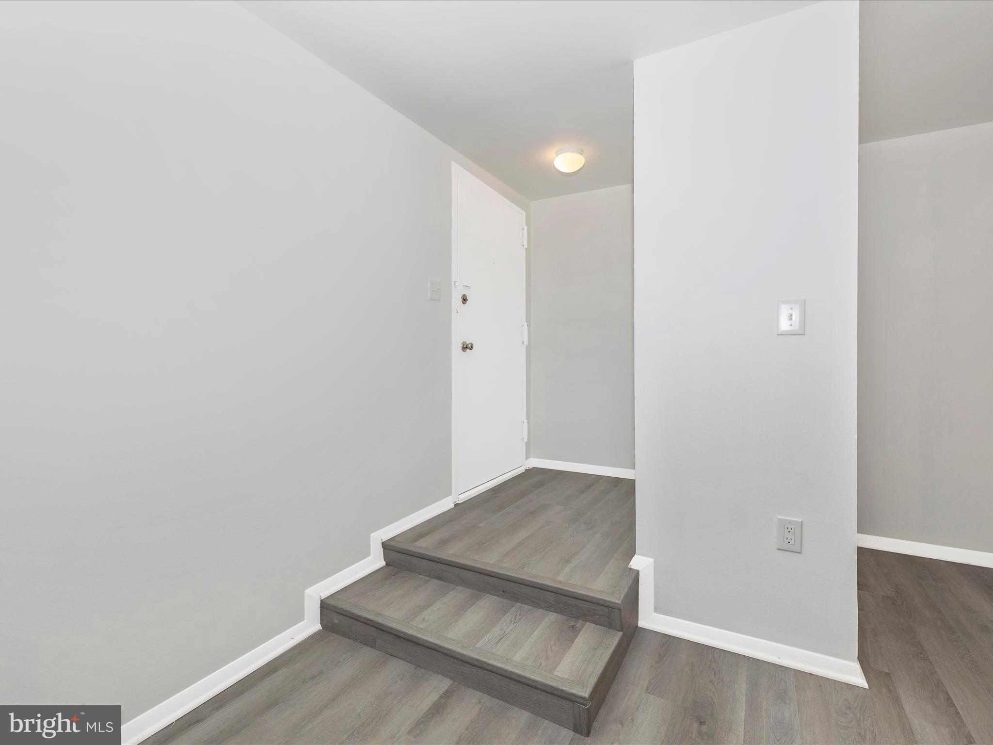 HYDE PARK - Residential