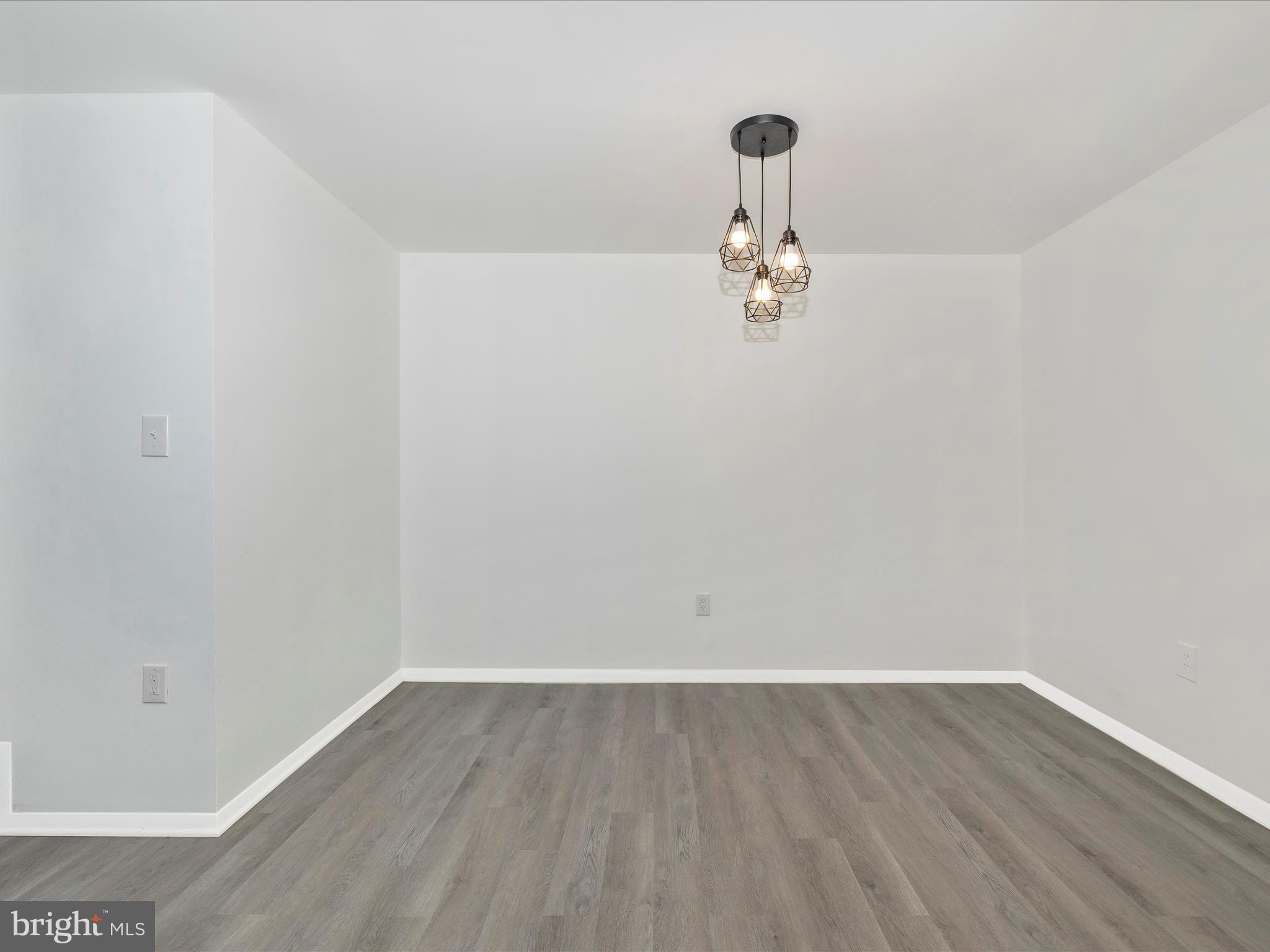 HYDE PARK - Residential