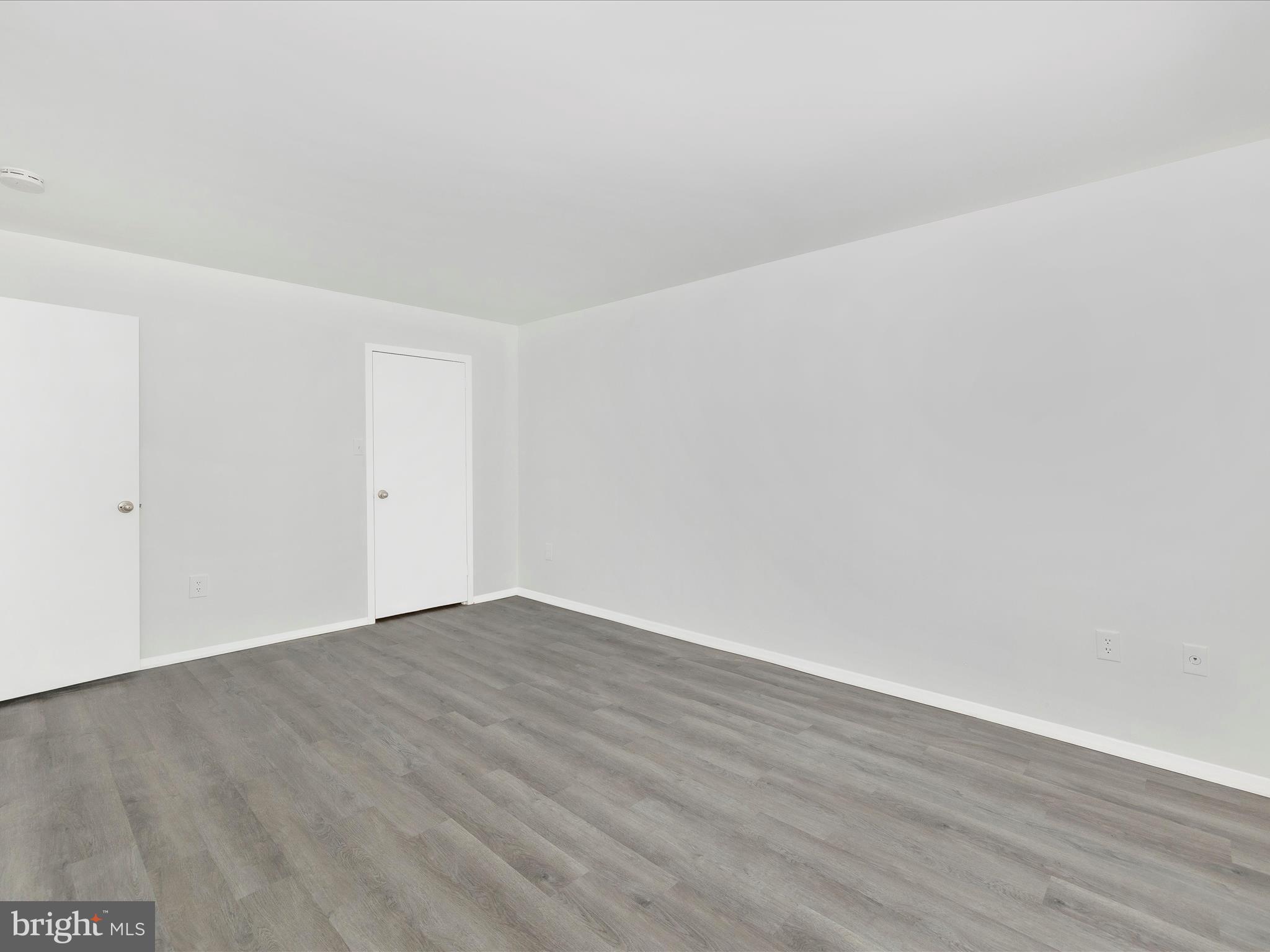 HYDE PARK - Residential