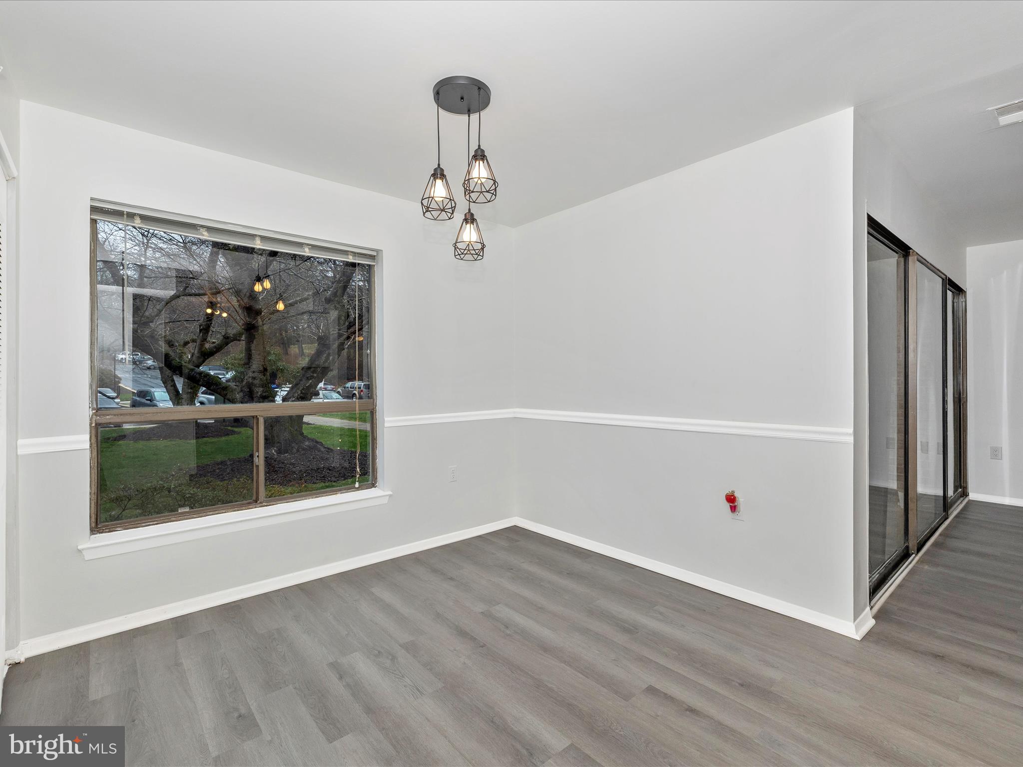 HYDE PARK - Residential