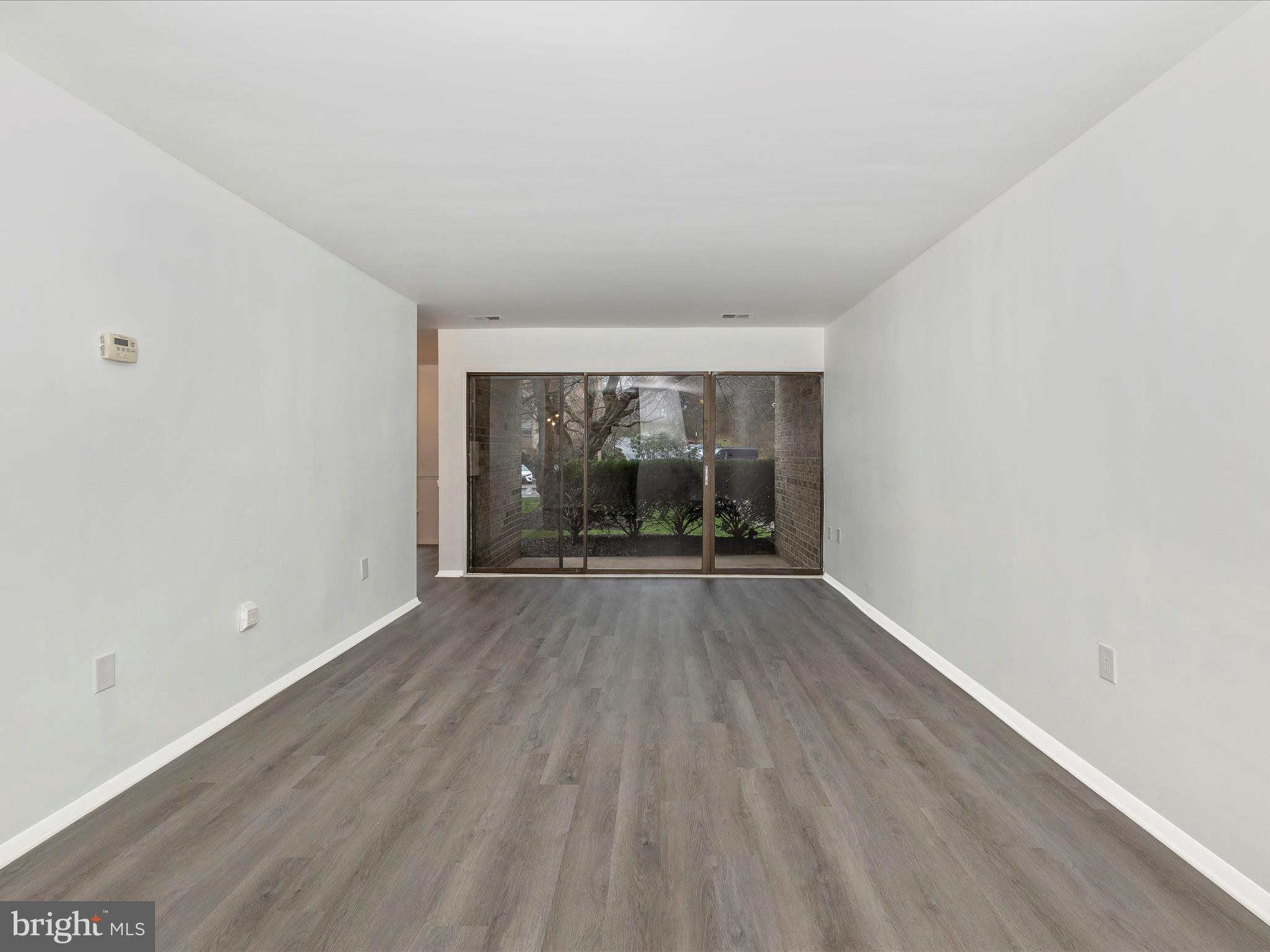 HYDE PARK - Residential