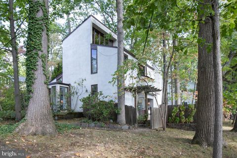 195 LAFAYETTE STREET DOYLESTOWN PA 18901