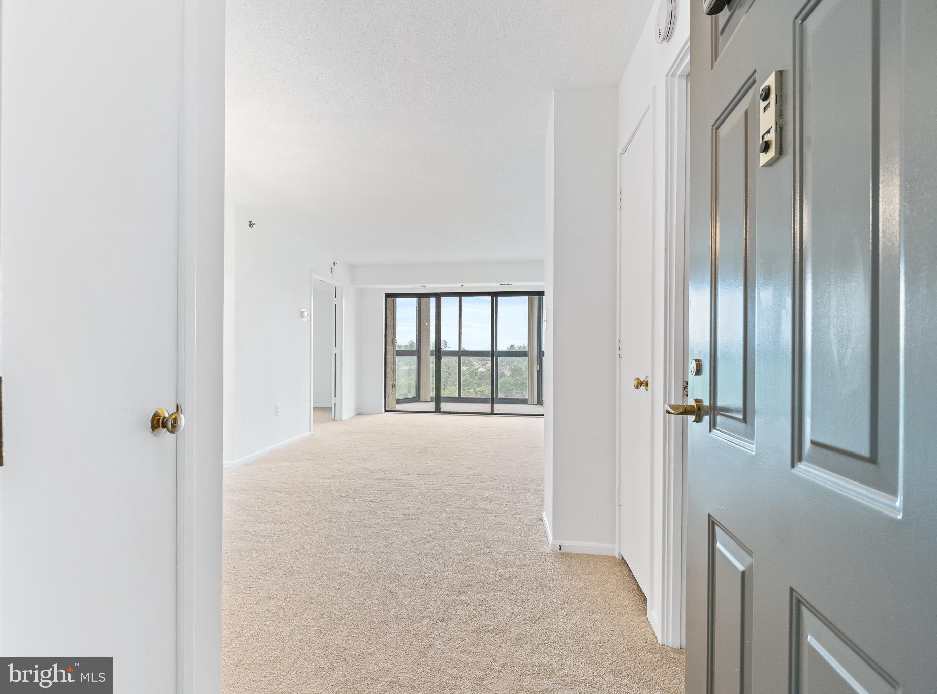 LEISURE WORLD - Residential