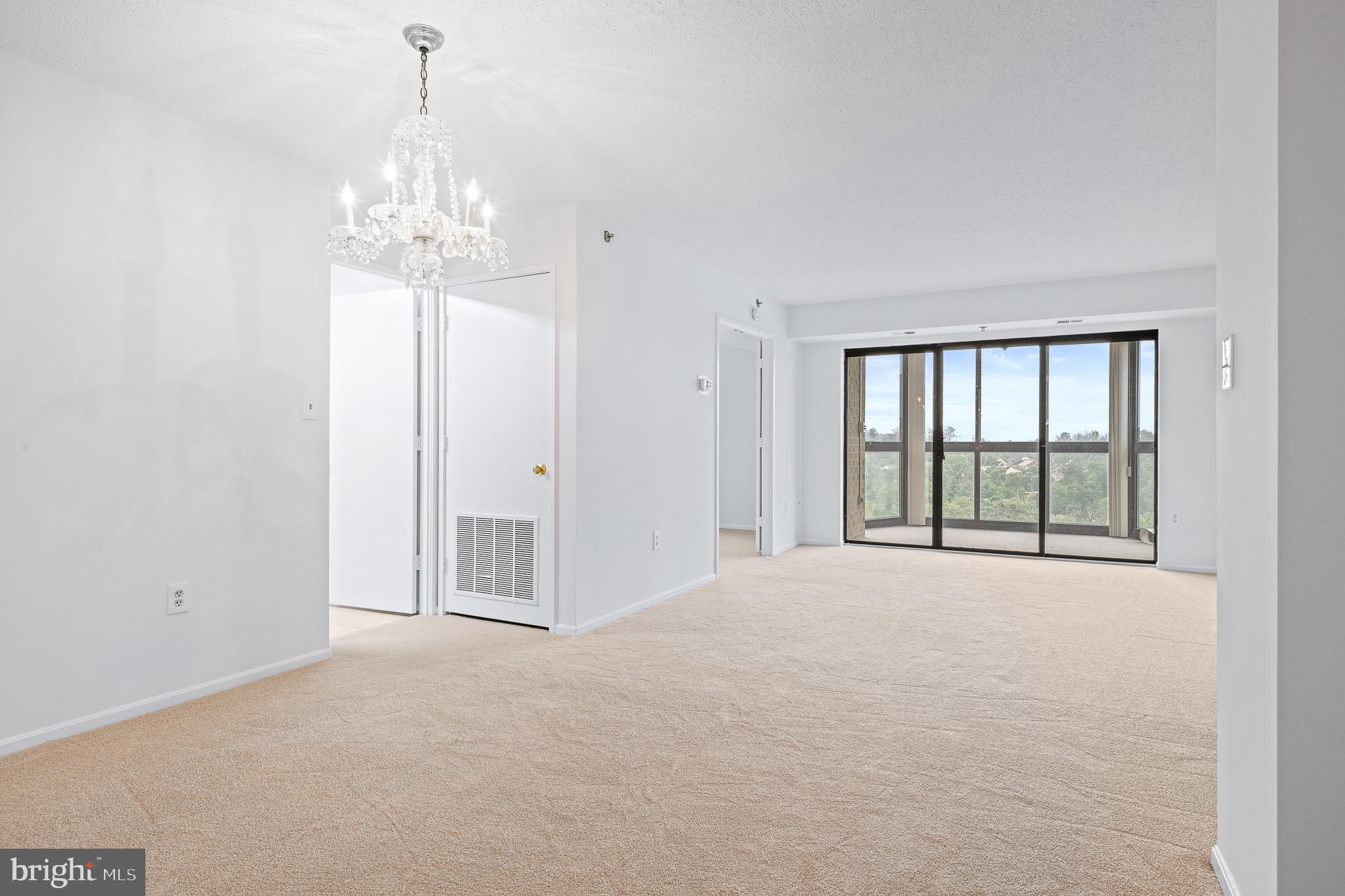 LEISURE WORLD - Residential