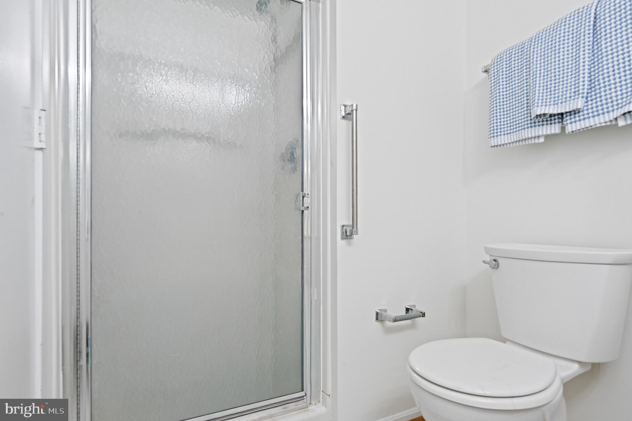 LEISURE WORLD - Residential