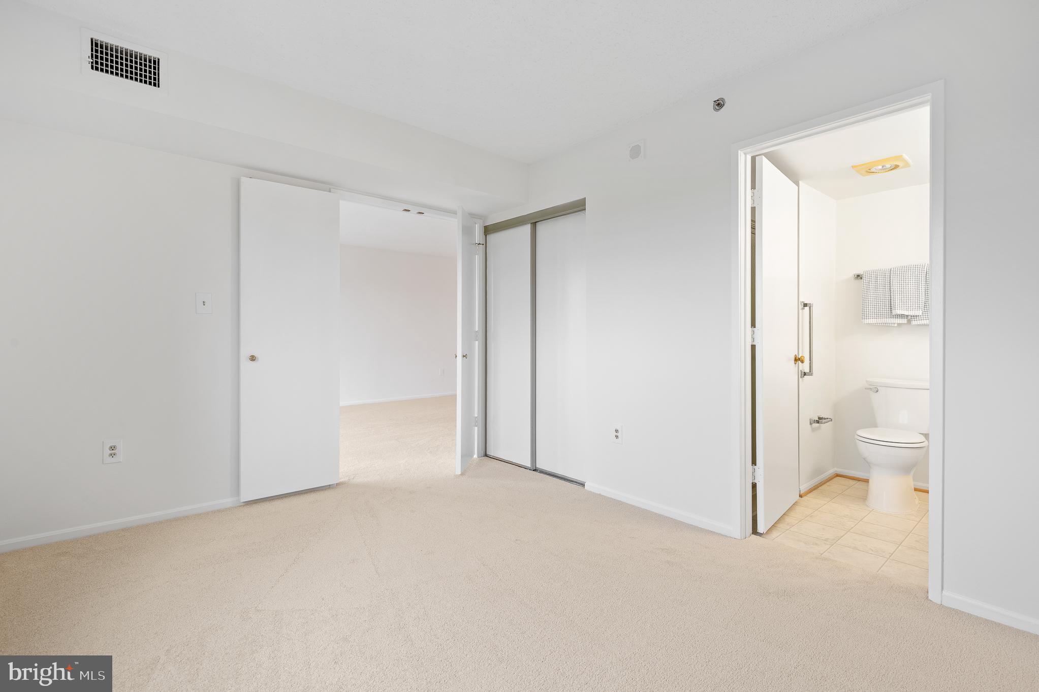 LEISURE WORLD - Residential