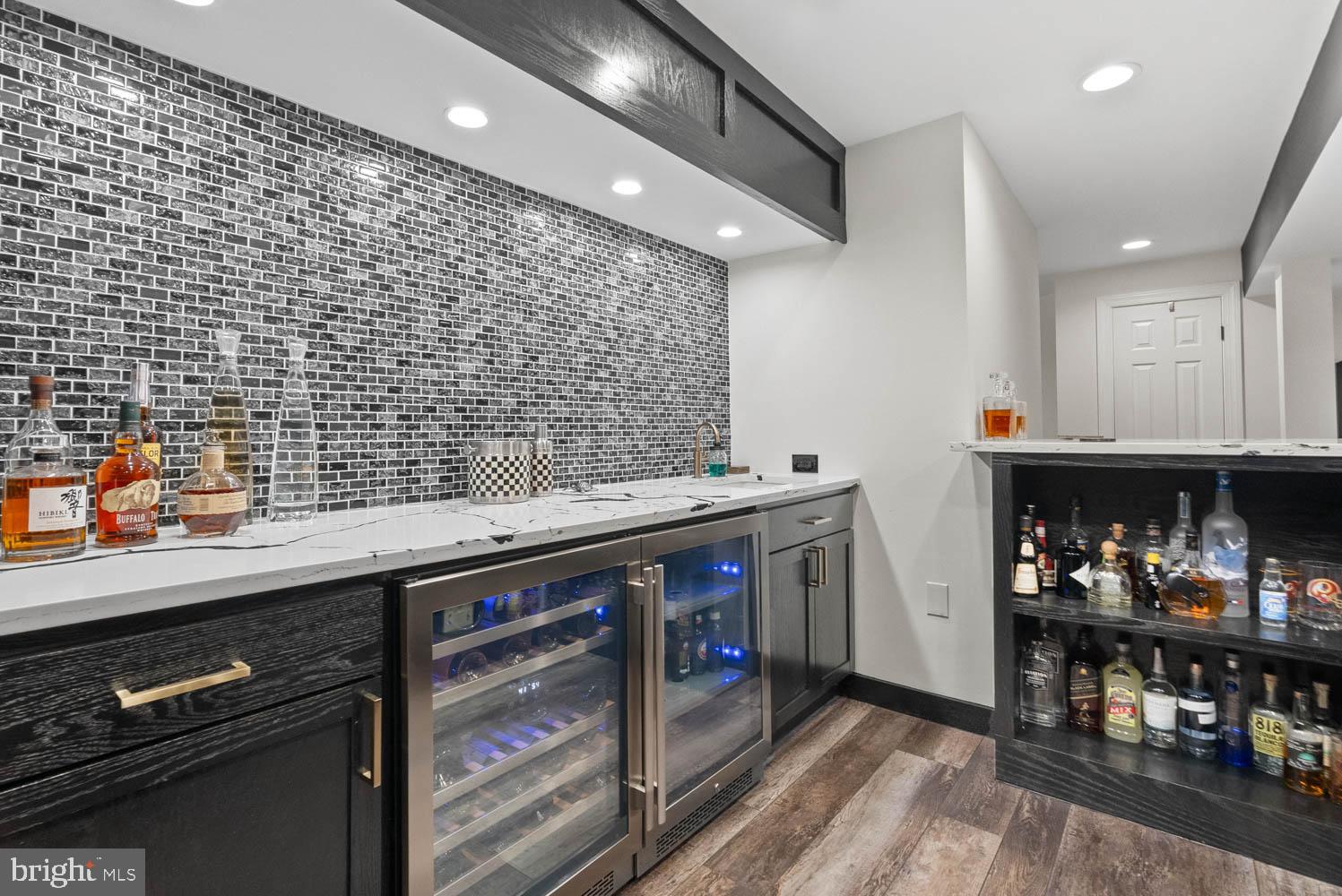 THE RESERVE AT HAMPTON SPRINGS - Residential