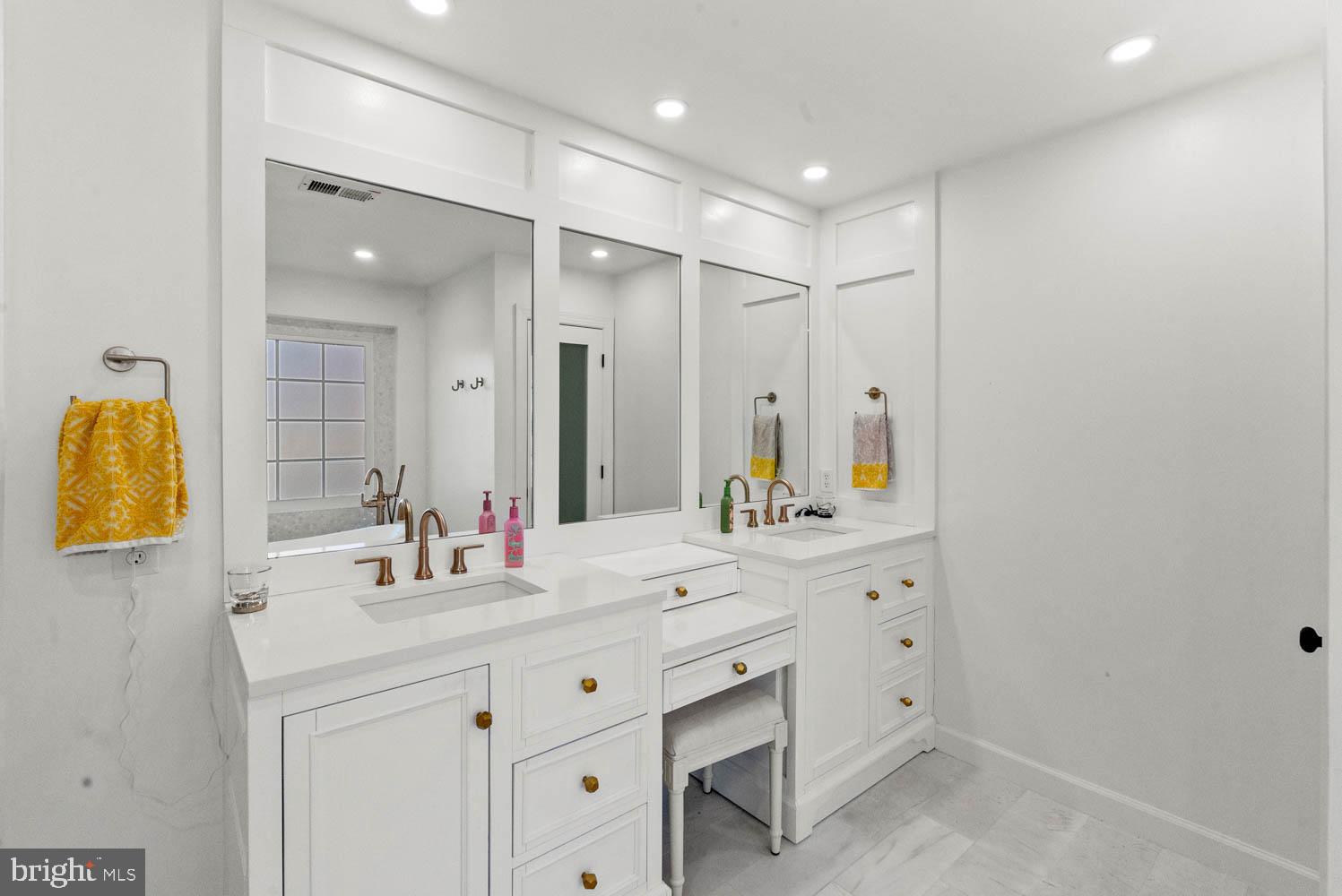 THE RESERVE AT HAMPTON SPRINGS - Residential