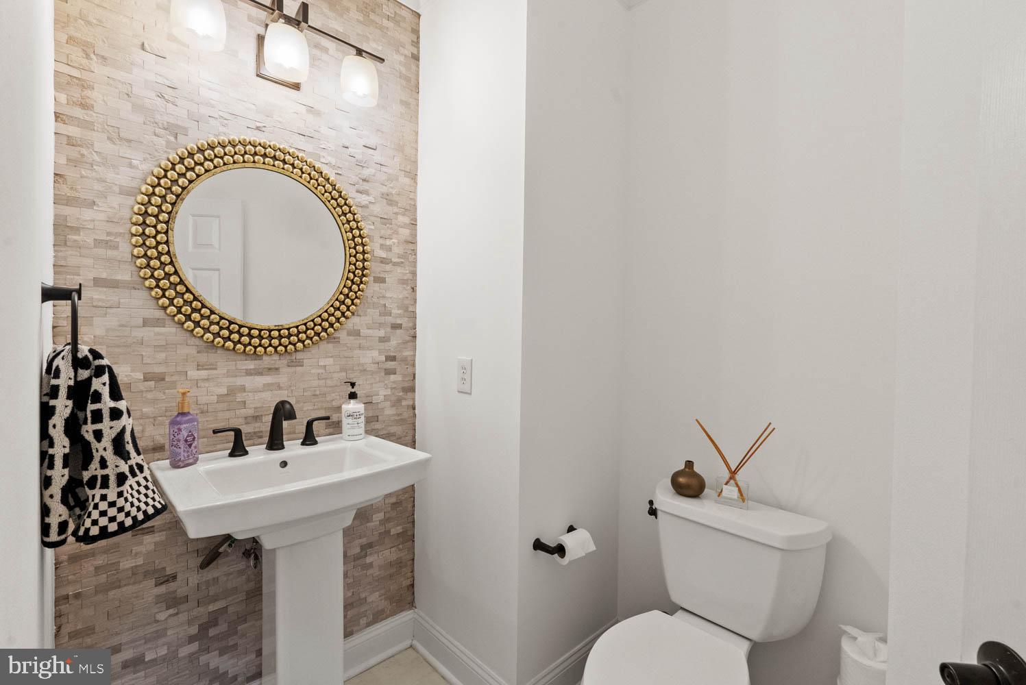 THE RESERVE AT HAMPTON SPRINGS - Residential