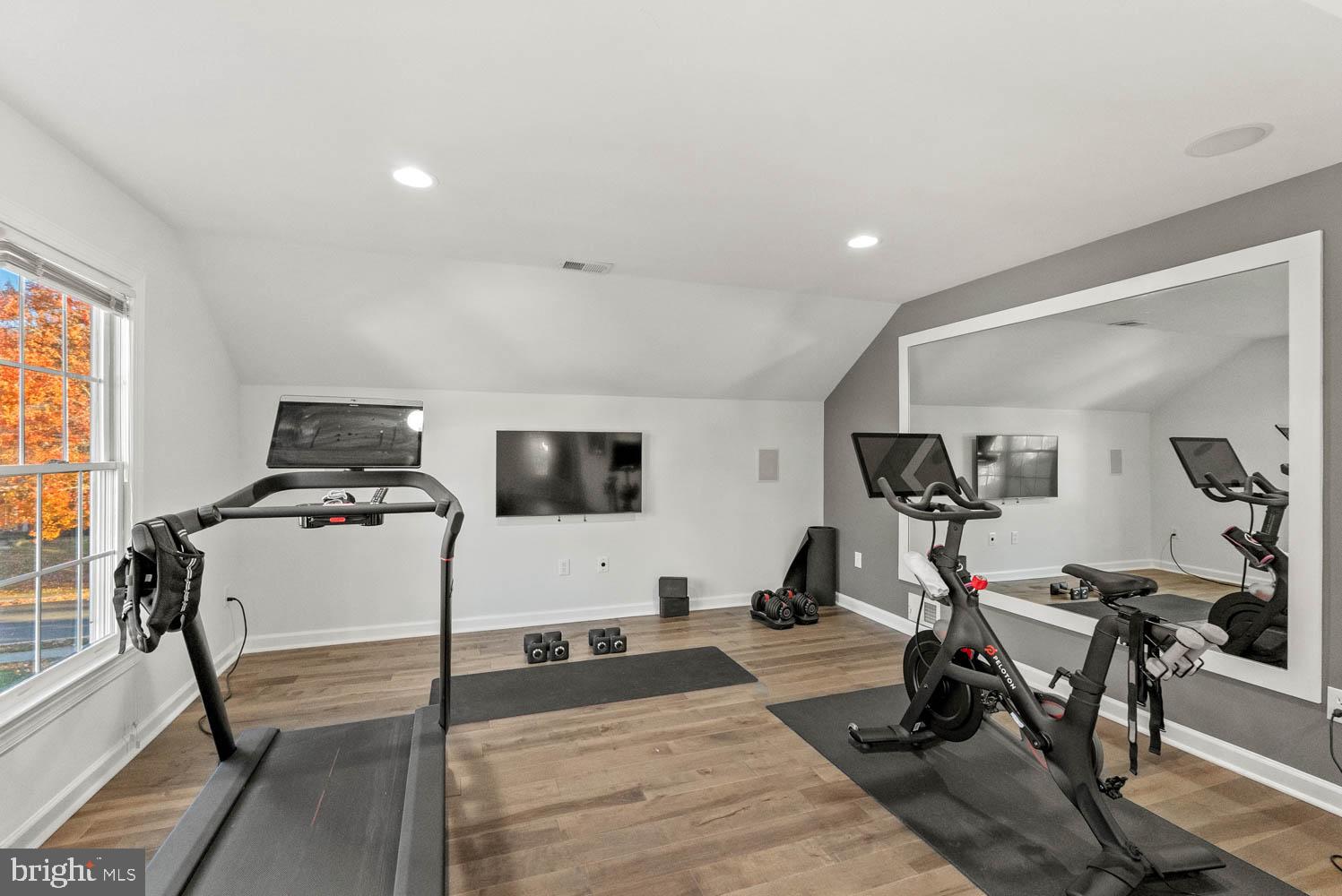 THE RESERVE AT HAMPTON SPRINGS - Residential