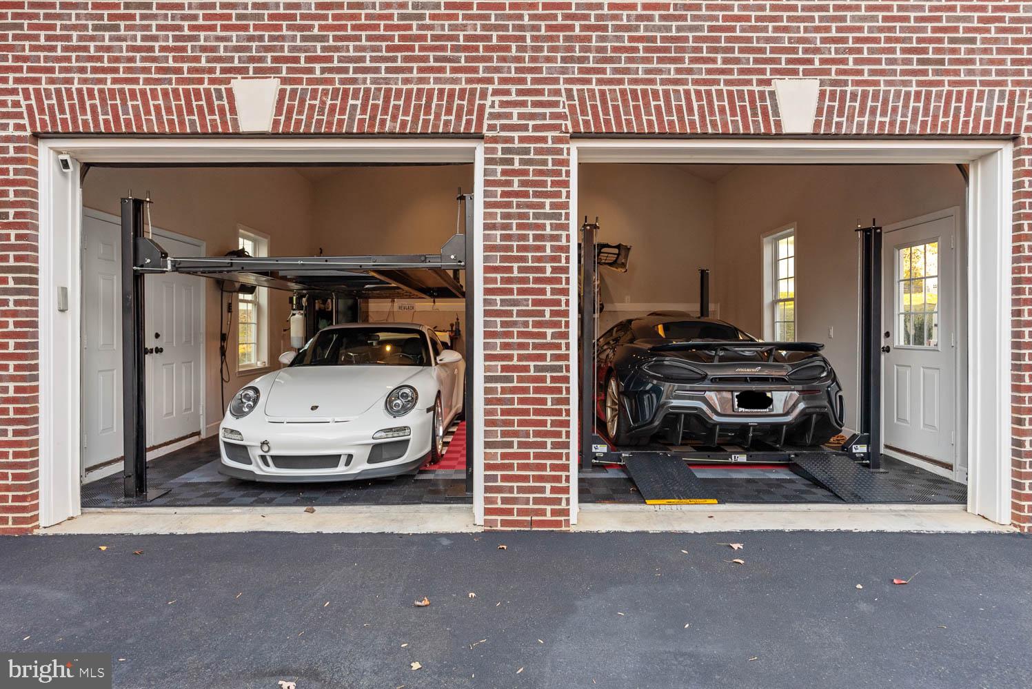 THE RESERVE AT HAMPTON SPRINGS - Residential