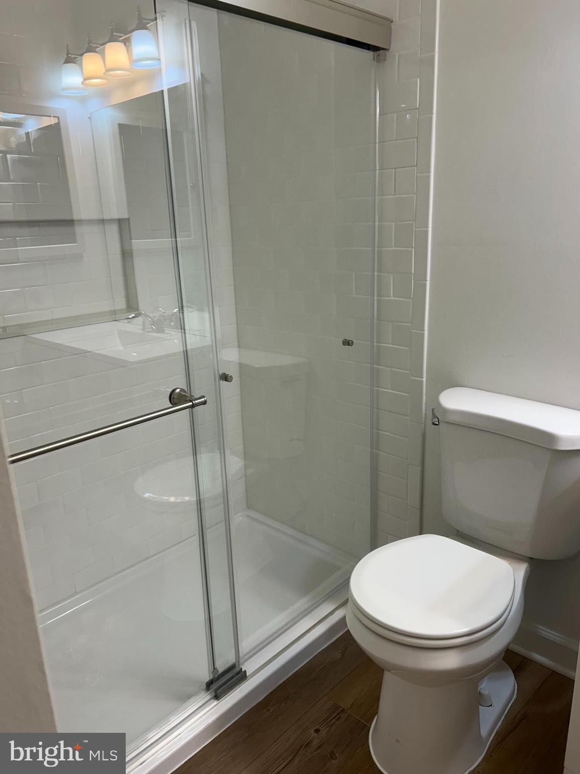 POTOMAC OAKS - Residential Lease