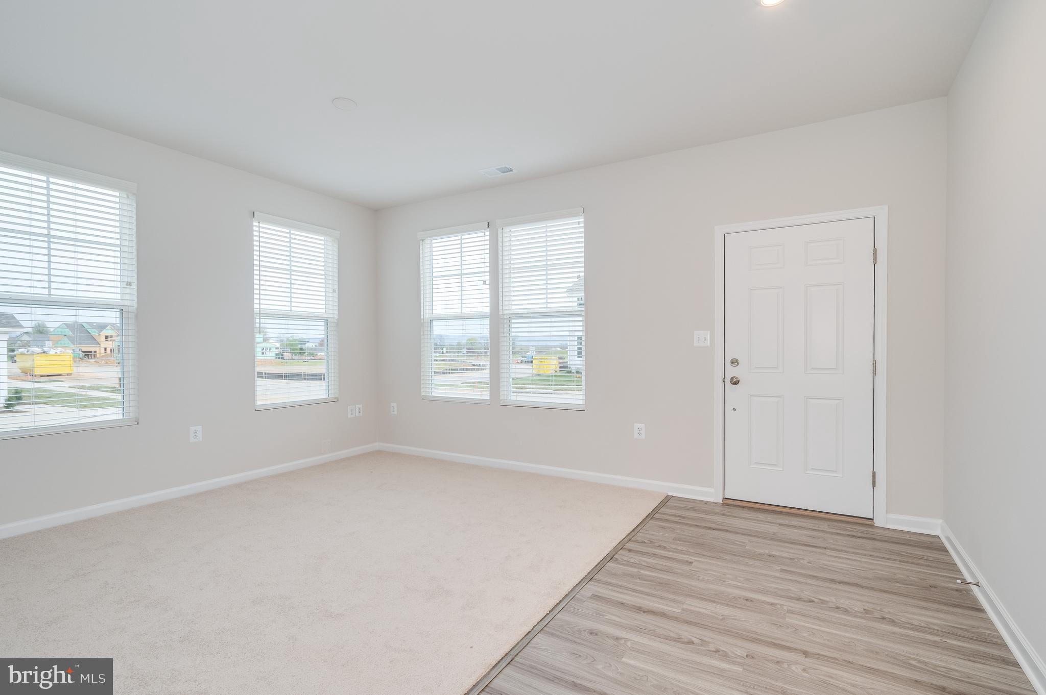 PRESIDENTS POINTE - Residential Lease