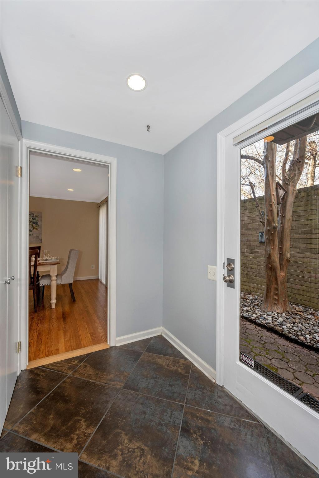 COURTS OF WHETSTONE - Residential