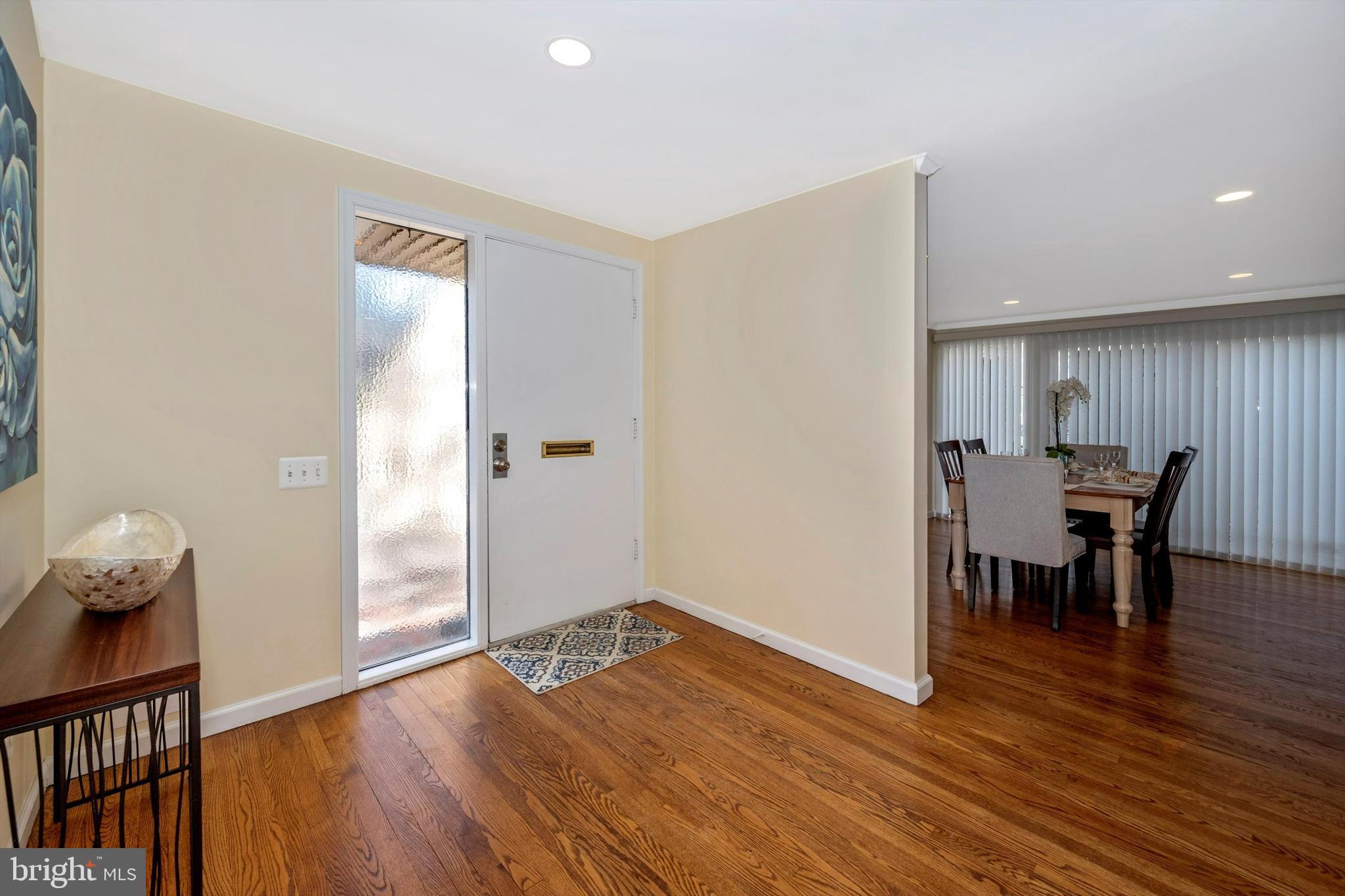 COURTS OF WHETSTONE - Residential