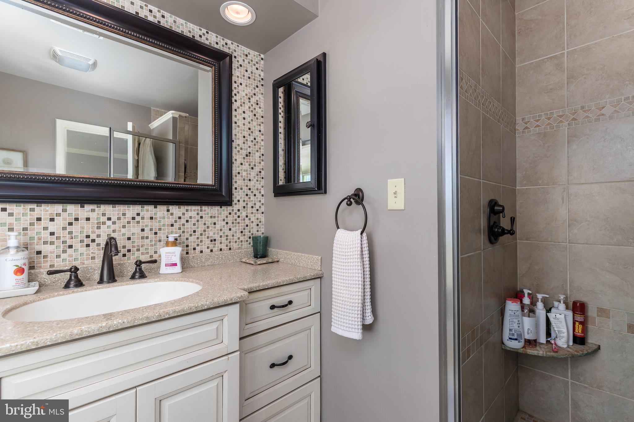 DEER HARBOUR - Residential