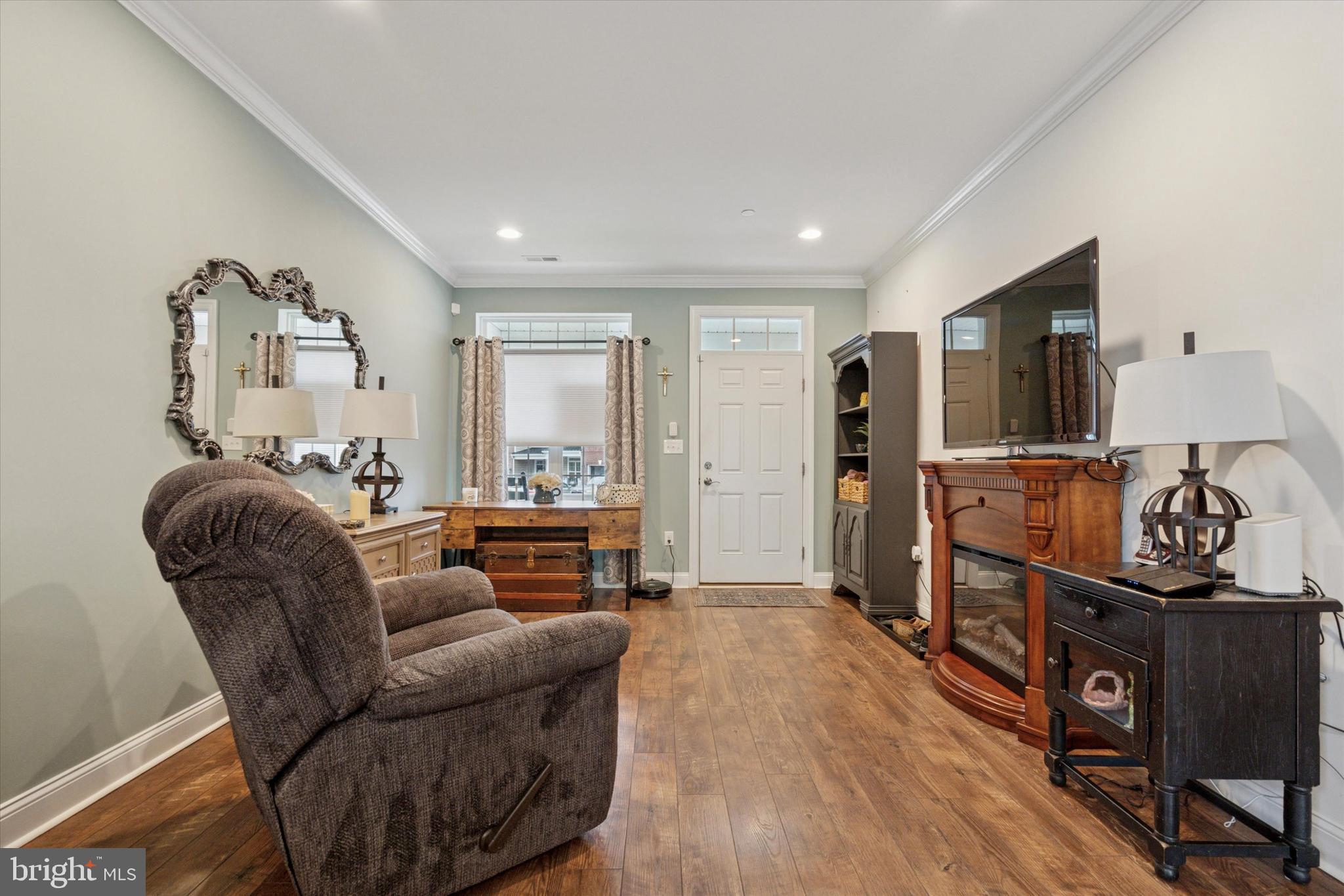 16765 RIVER VIEW CIRCLE
