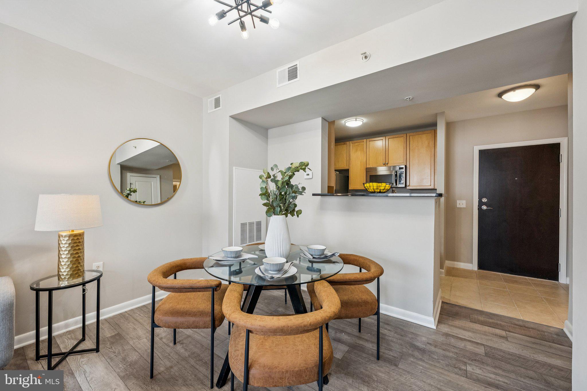 851 N GLEBE ROAD 415