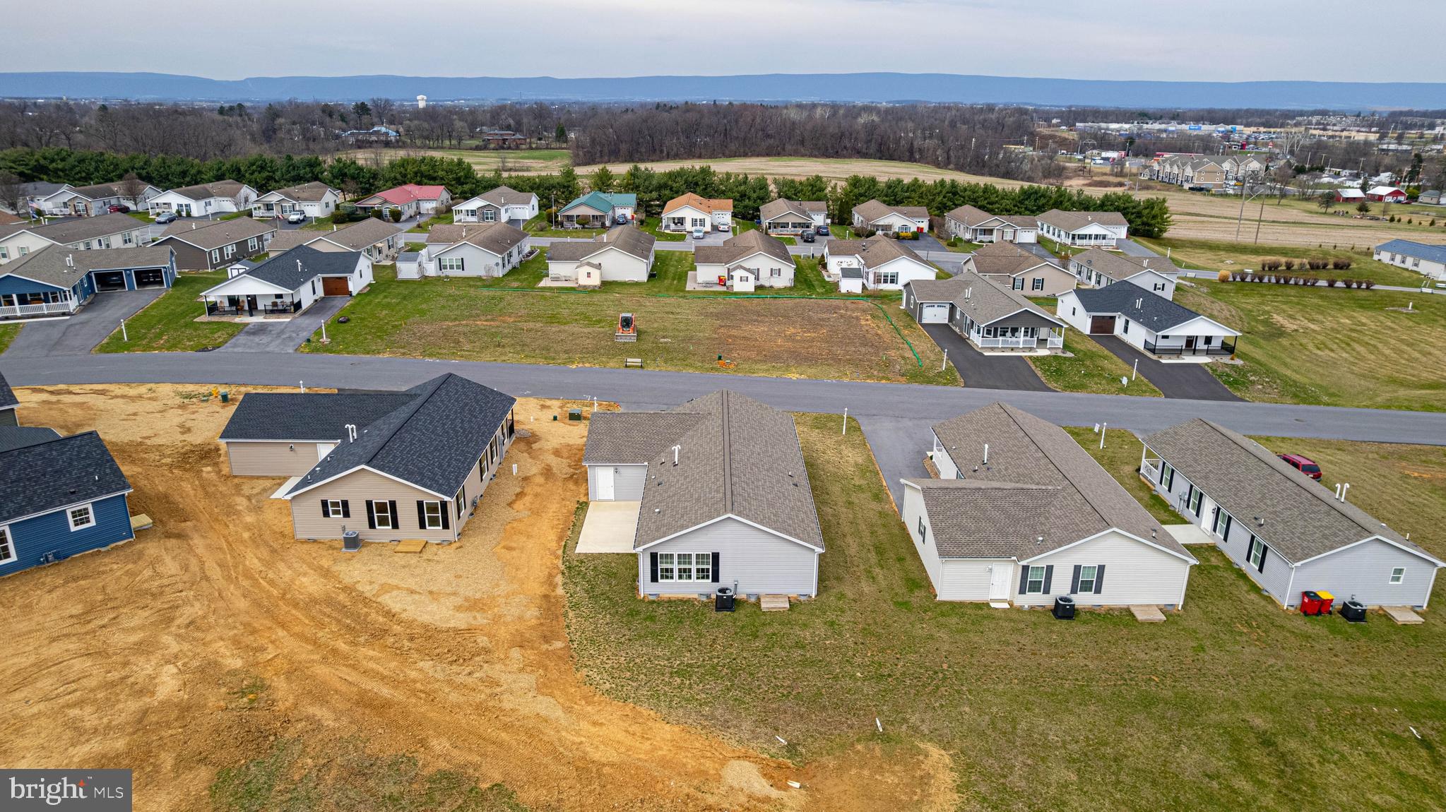 SHIPPENSBURG VILLAGE - Residential