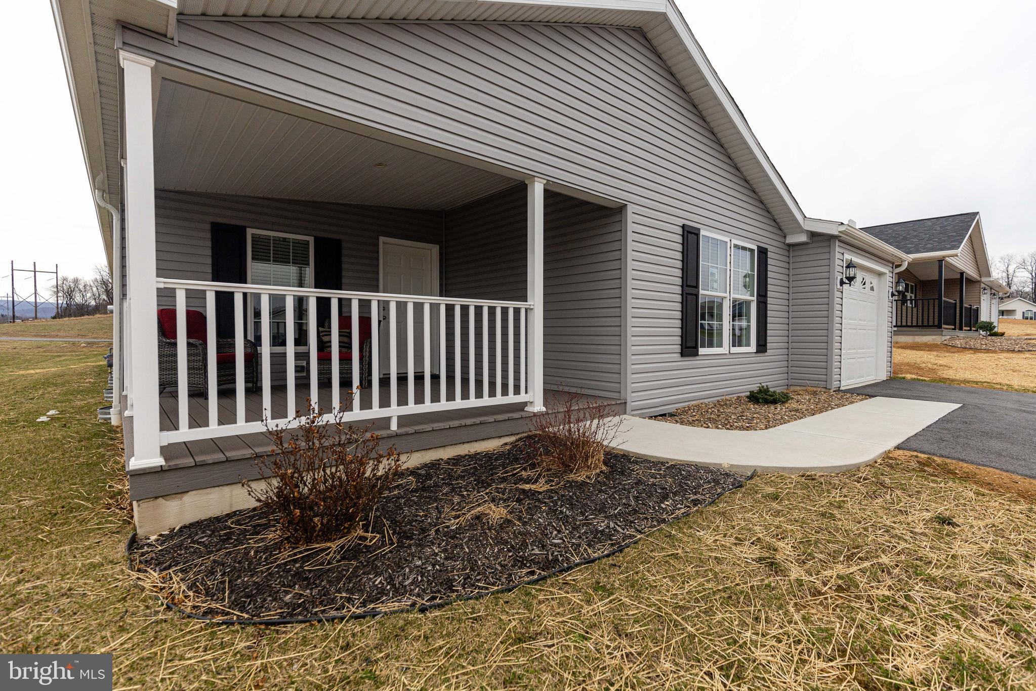 SHIPPENSBURG VILLAGE - Residential