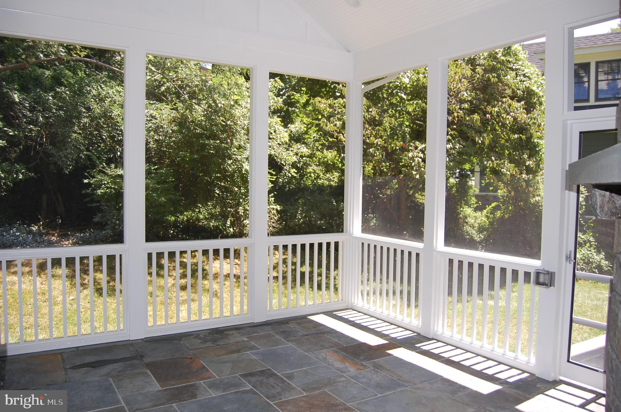 FALLS CHURCH - Residential