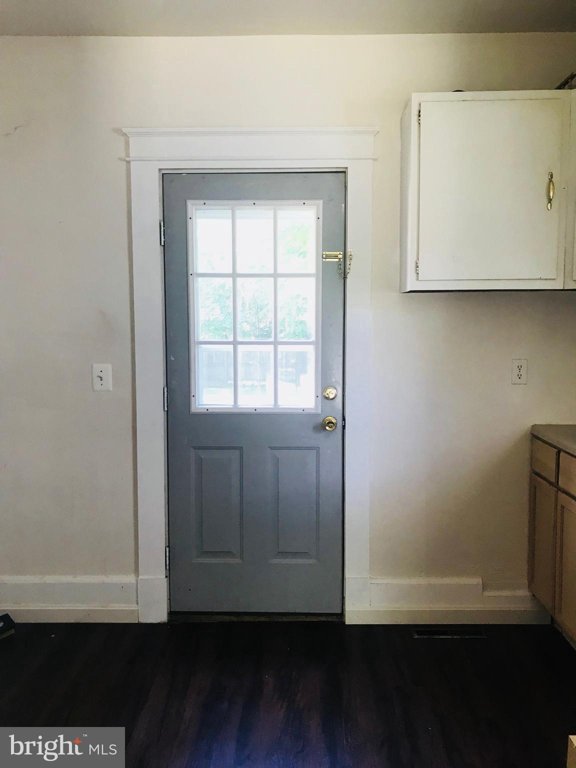 MAYFIELD - Residential Lease