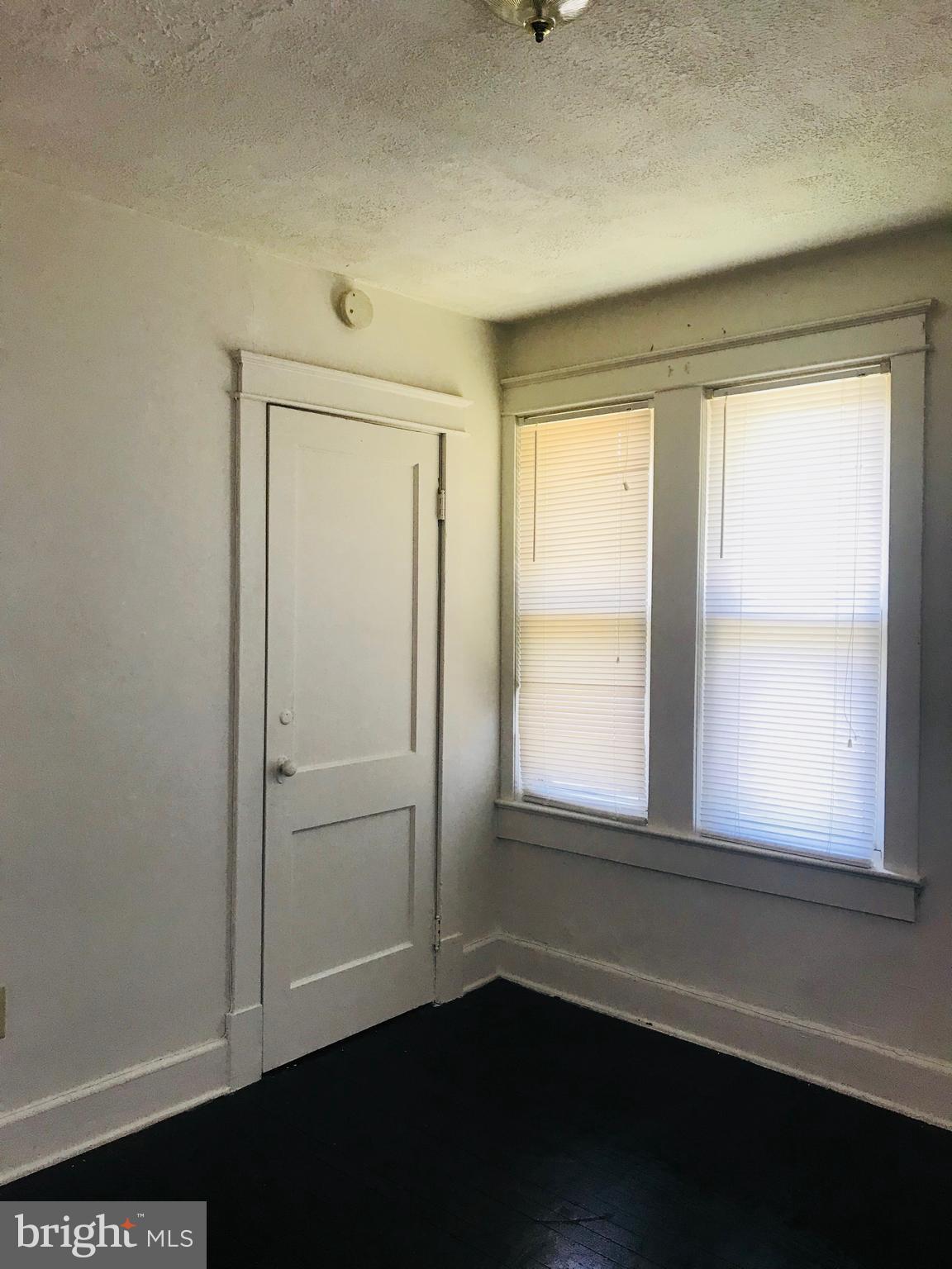 MAYFIELD - Residential Lease