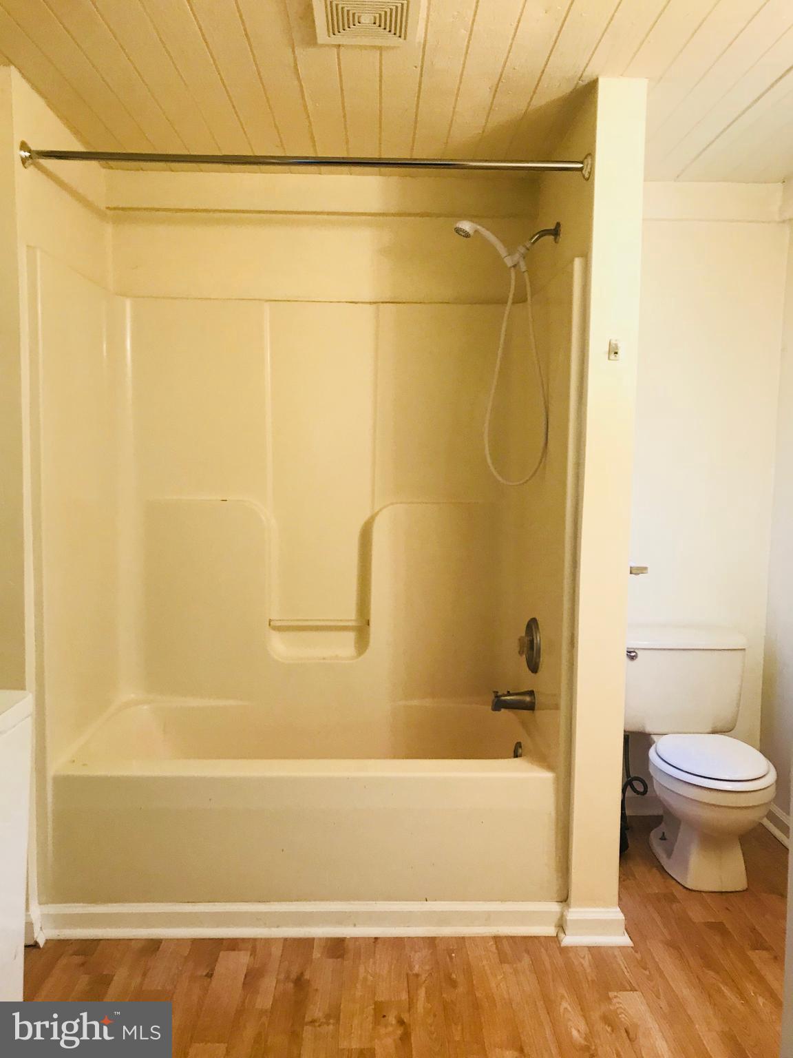 MAYFIELD - Residential Lease