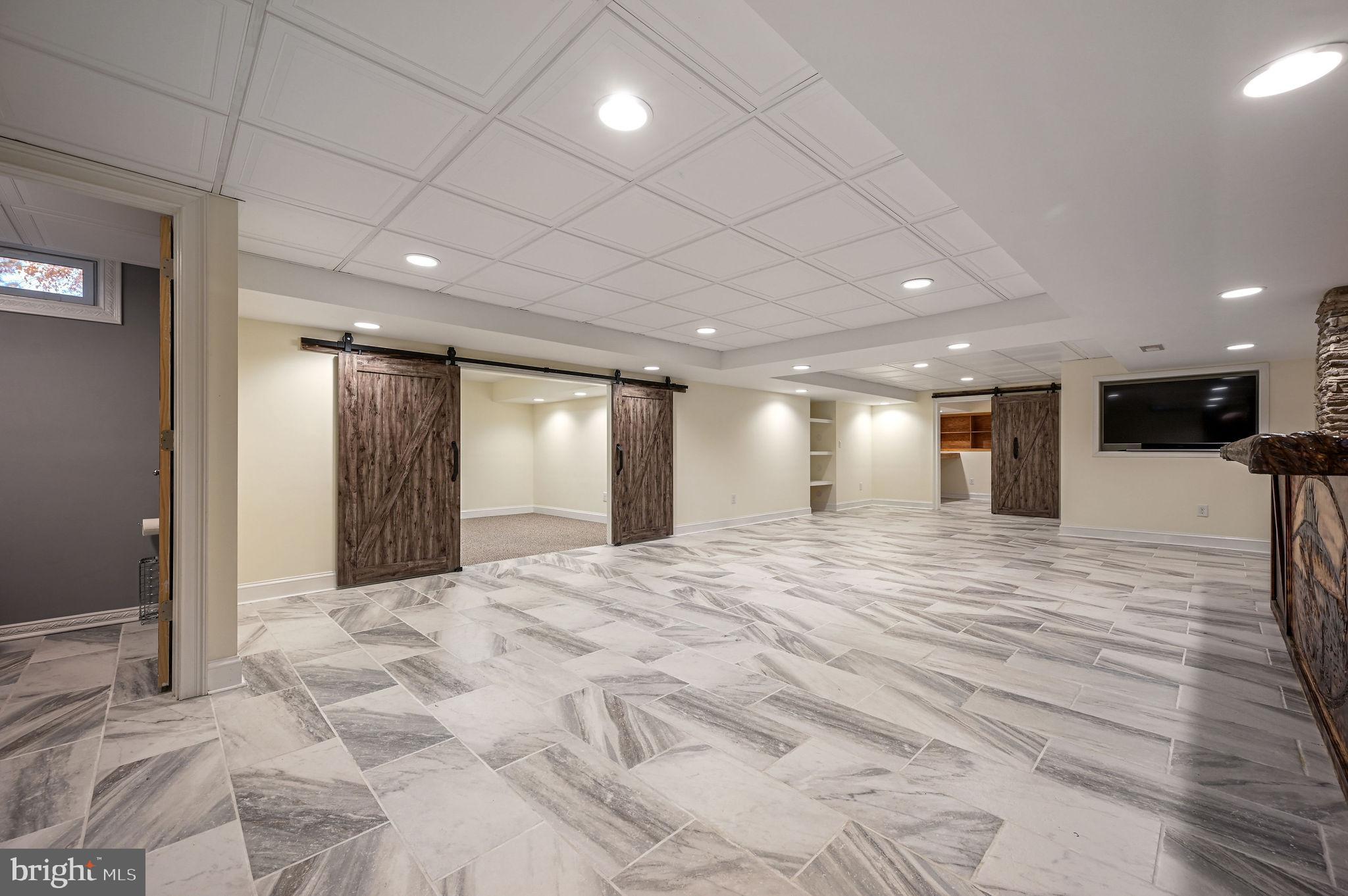 VILLAGEATWILDQUAIL - Residential