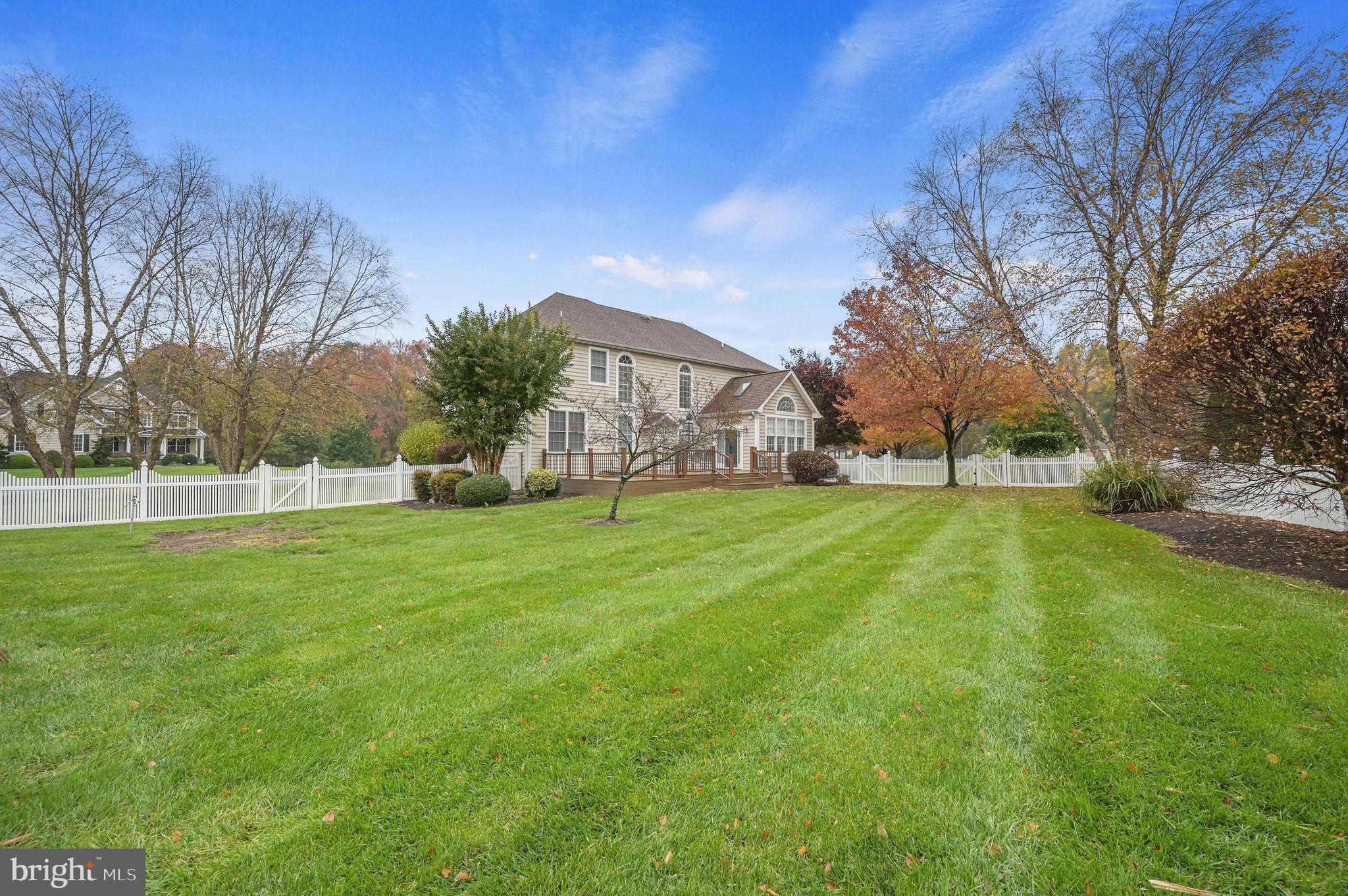 VILLAGEATWILDQUAIL - Residential