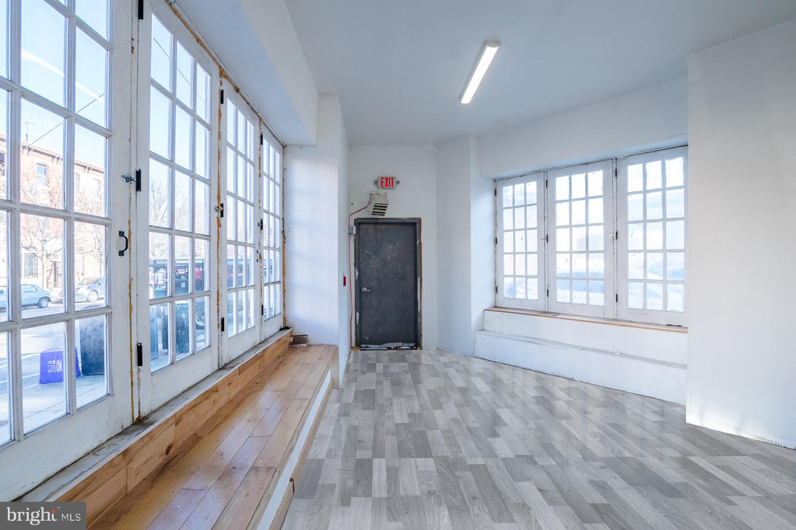 3826 LANCASTER AVENUE COMMERCIAL SPACE