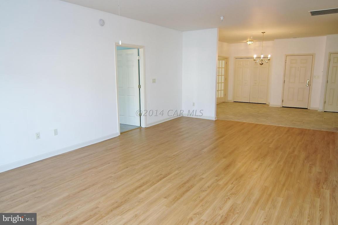 MALLARD LANDING - Residential